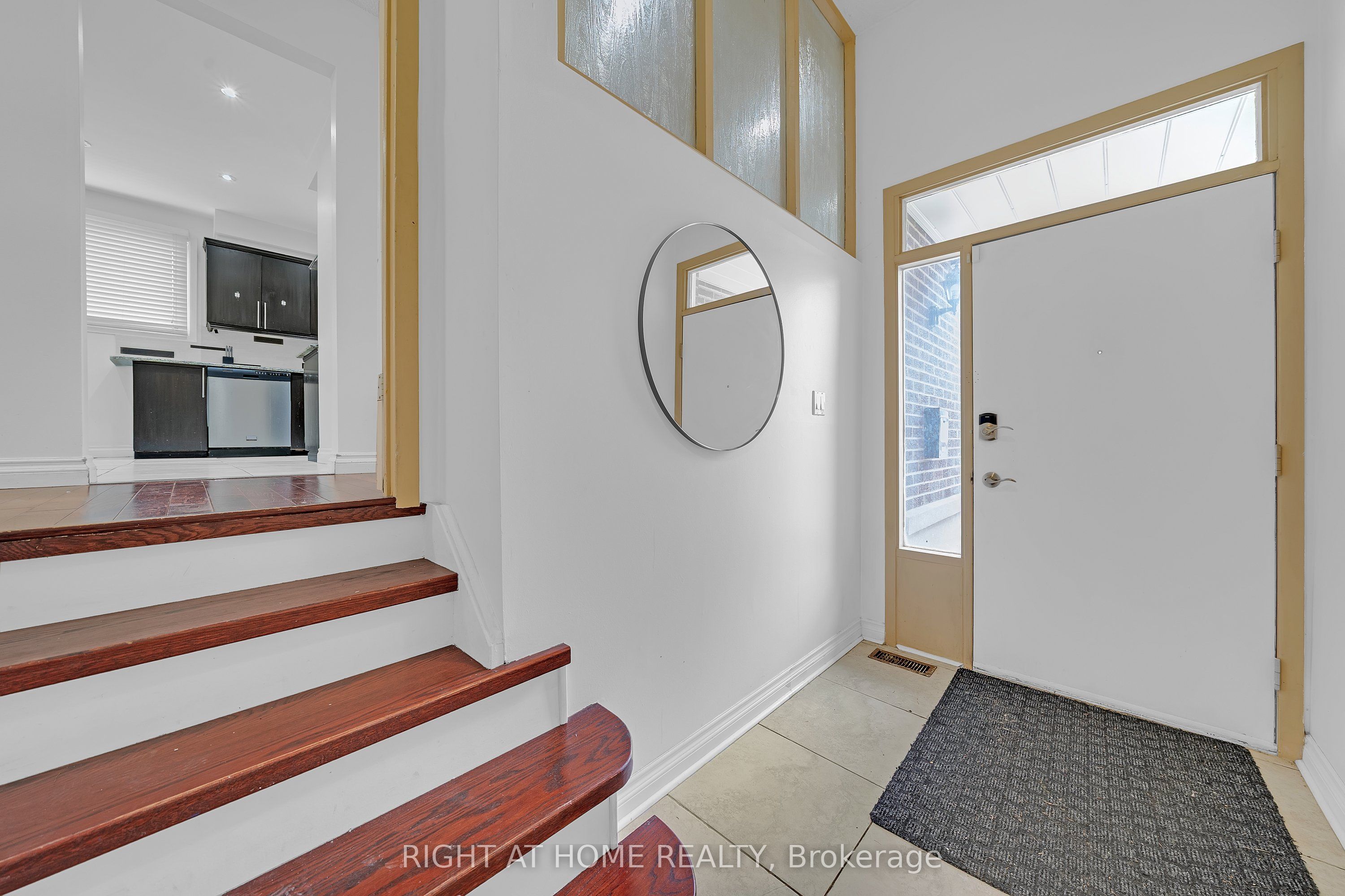 3241 Mccarthy Court Property Photo 13