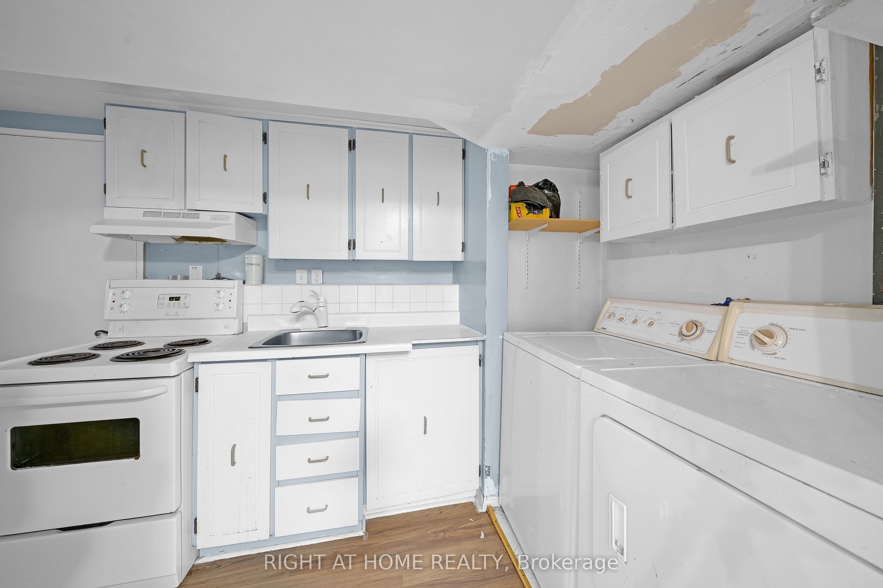 3241 Mccarthy Court Property Photo 42