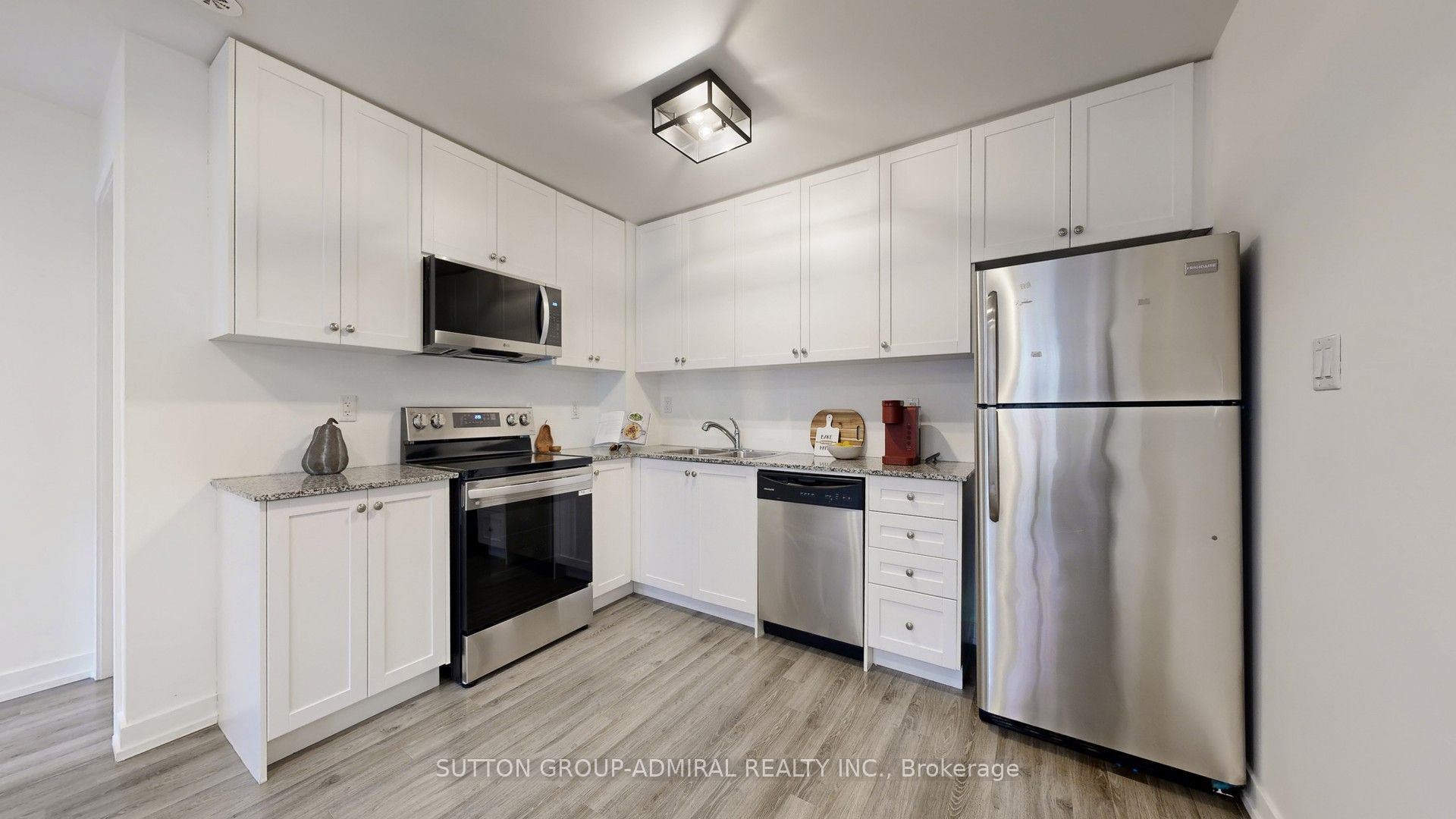 867 Wilson Avenue 1b Property Photo 9