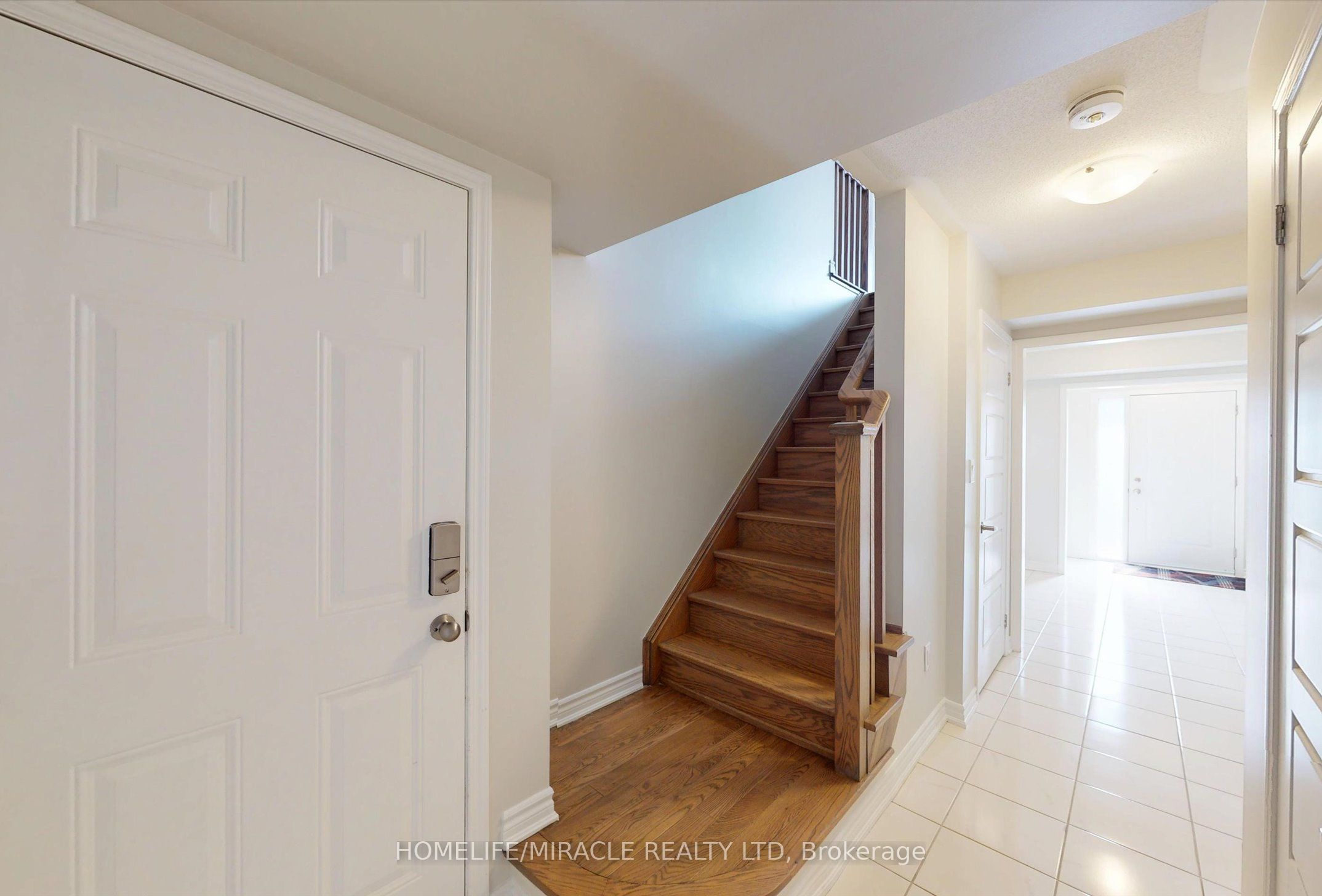 1125 Leger Way 18 Property Photo 5