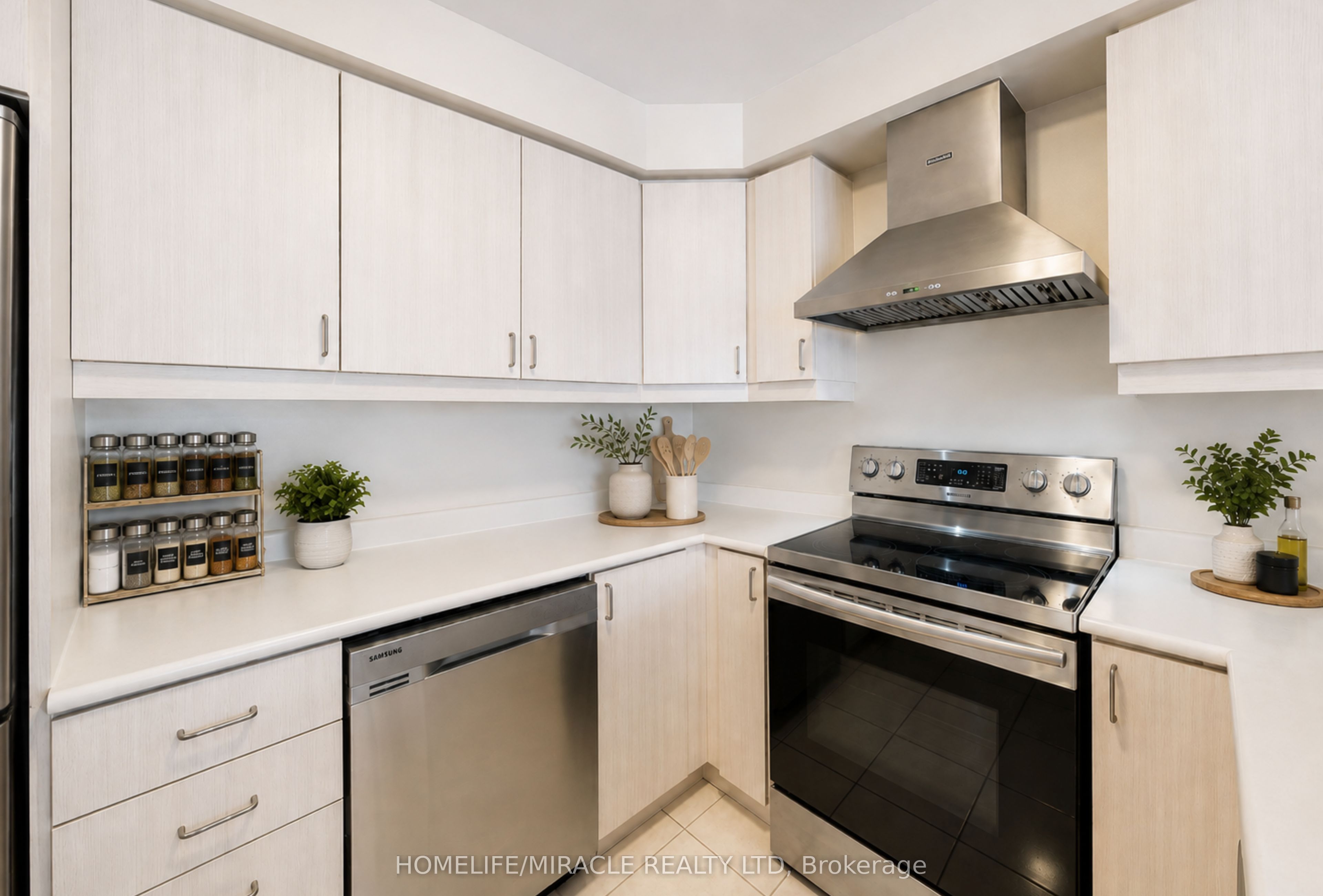 1125 Leger Way 18 Property Photo 13