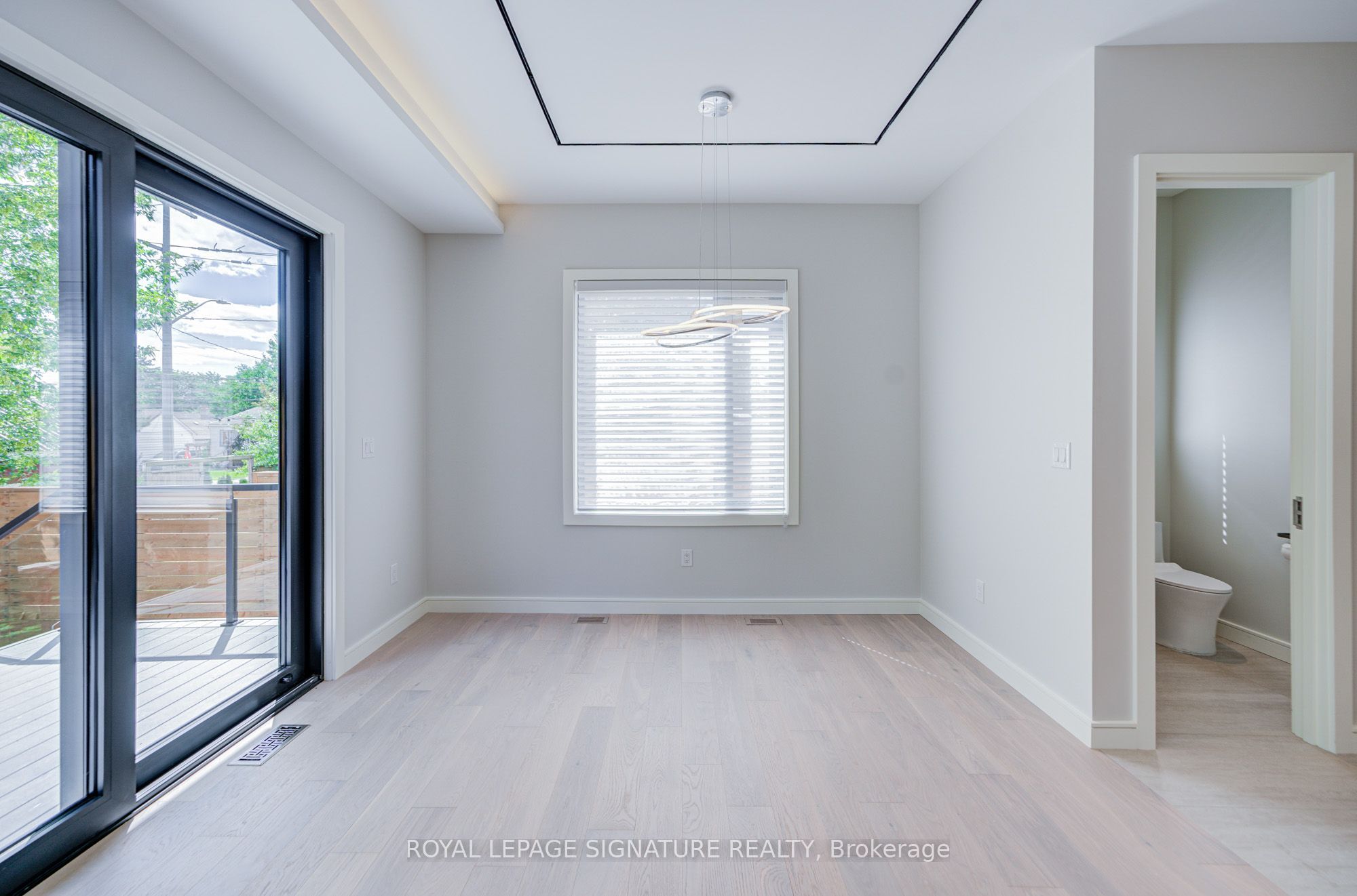 876 Atwater Avenue Property Photo 16