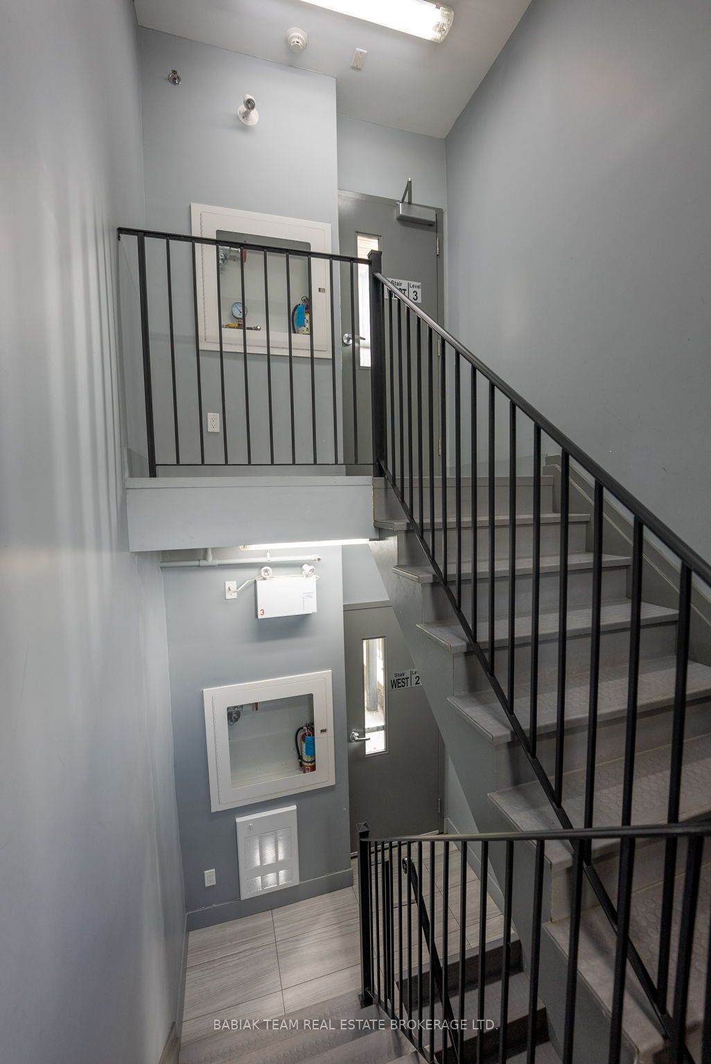 332 High Park Avenue 303 Property Photo 25