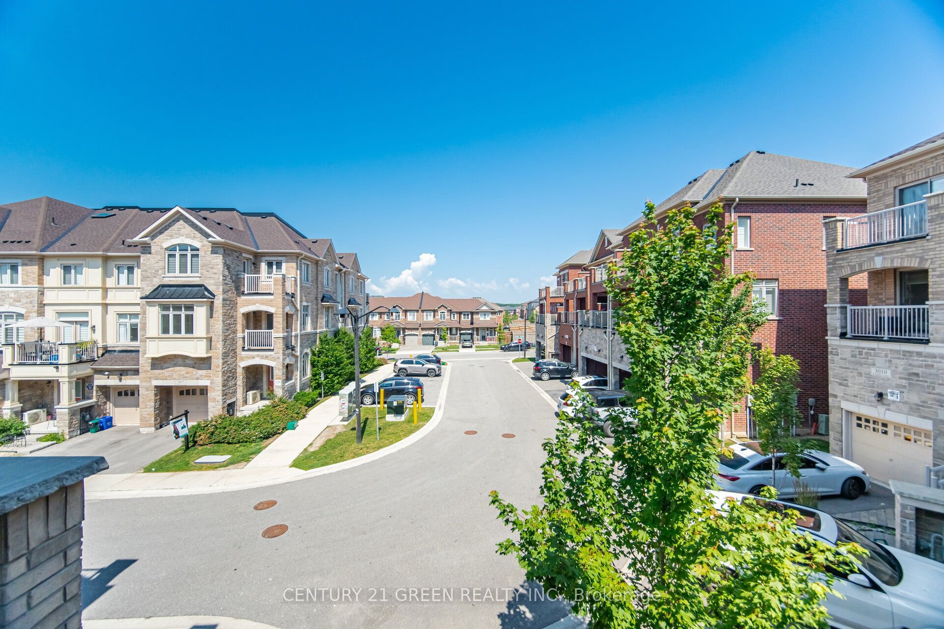 537 Dundas Street E Property Photo 24