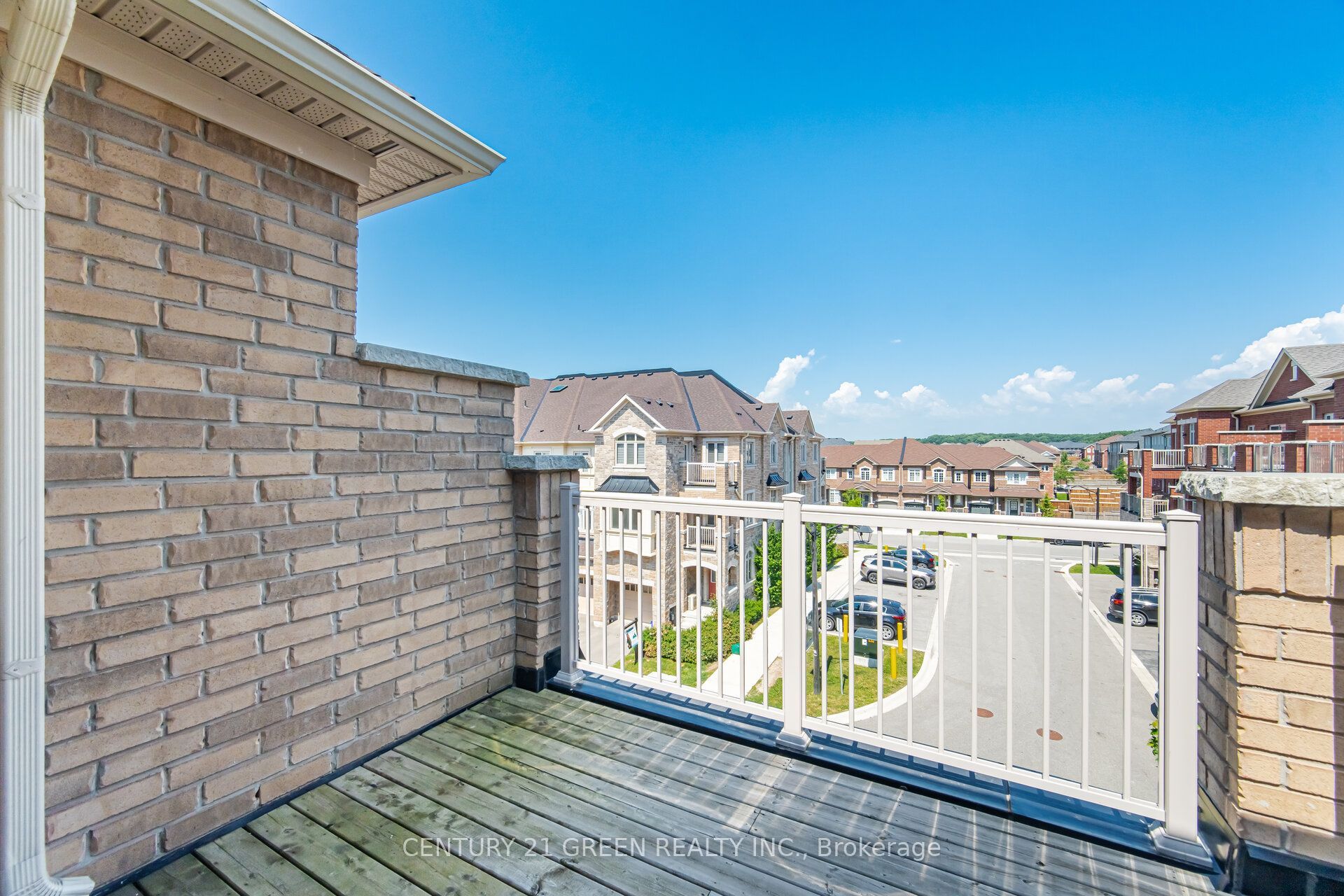 537 Dundas Street E Property Photo 34