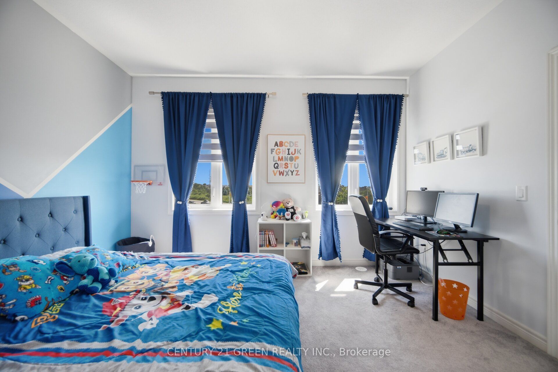537 Dundas Street E Property Photo 41