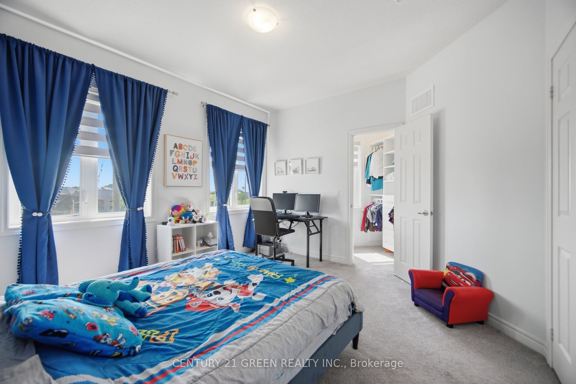 537 Dundas Street E Property Photo 42