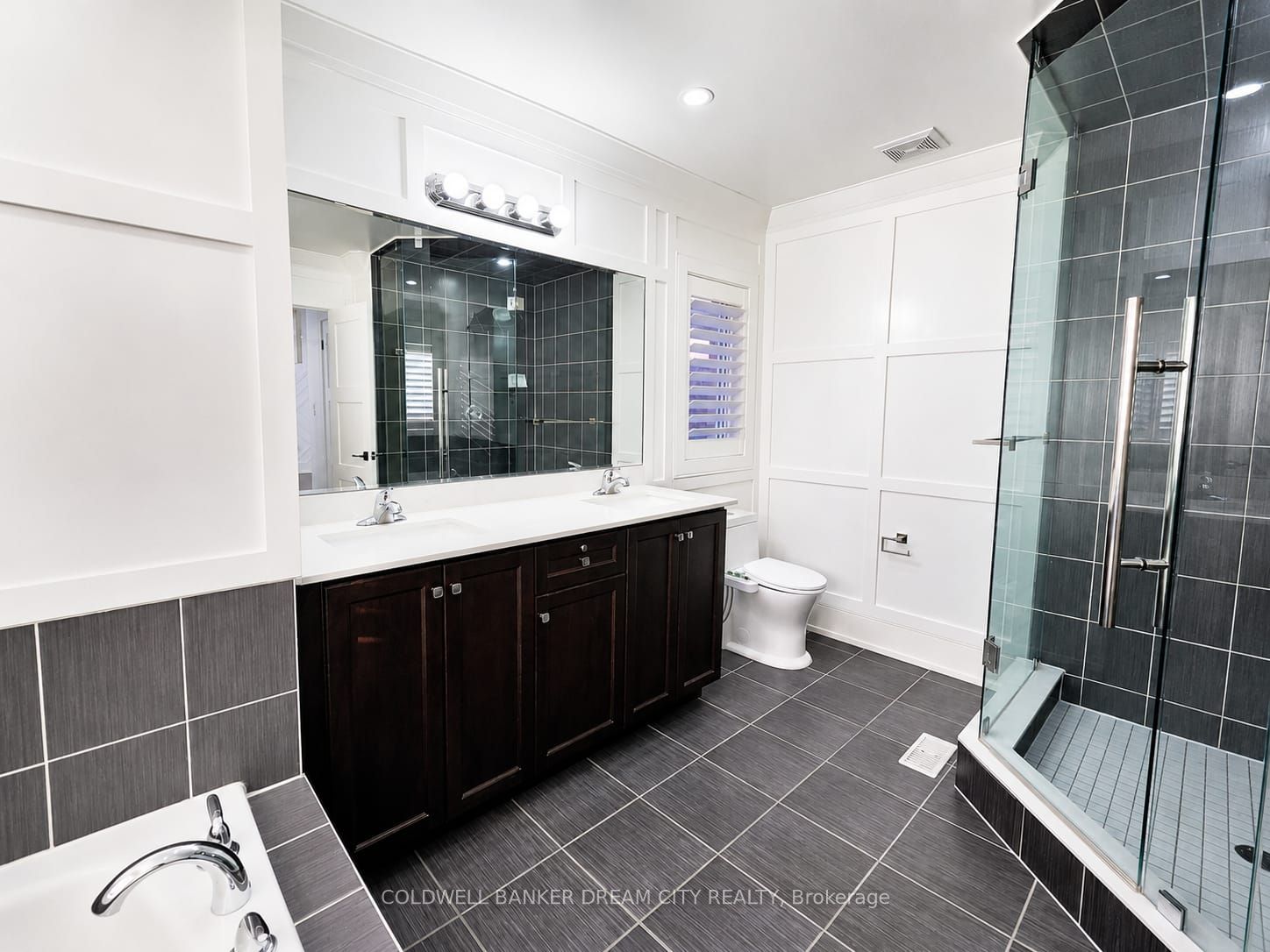 6 Pellegrino Road W Property Photo 20