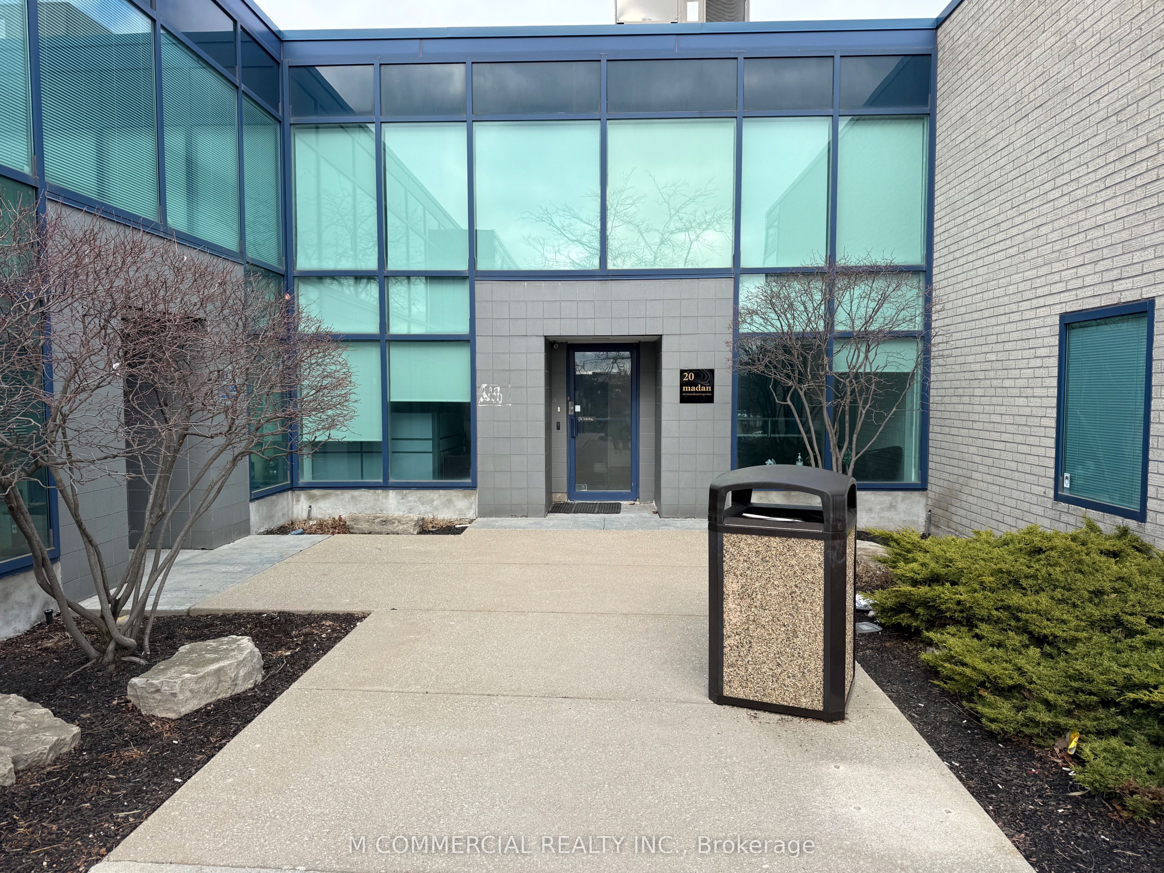 145 Traders Boulevard 20 Property Photo 1
