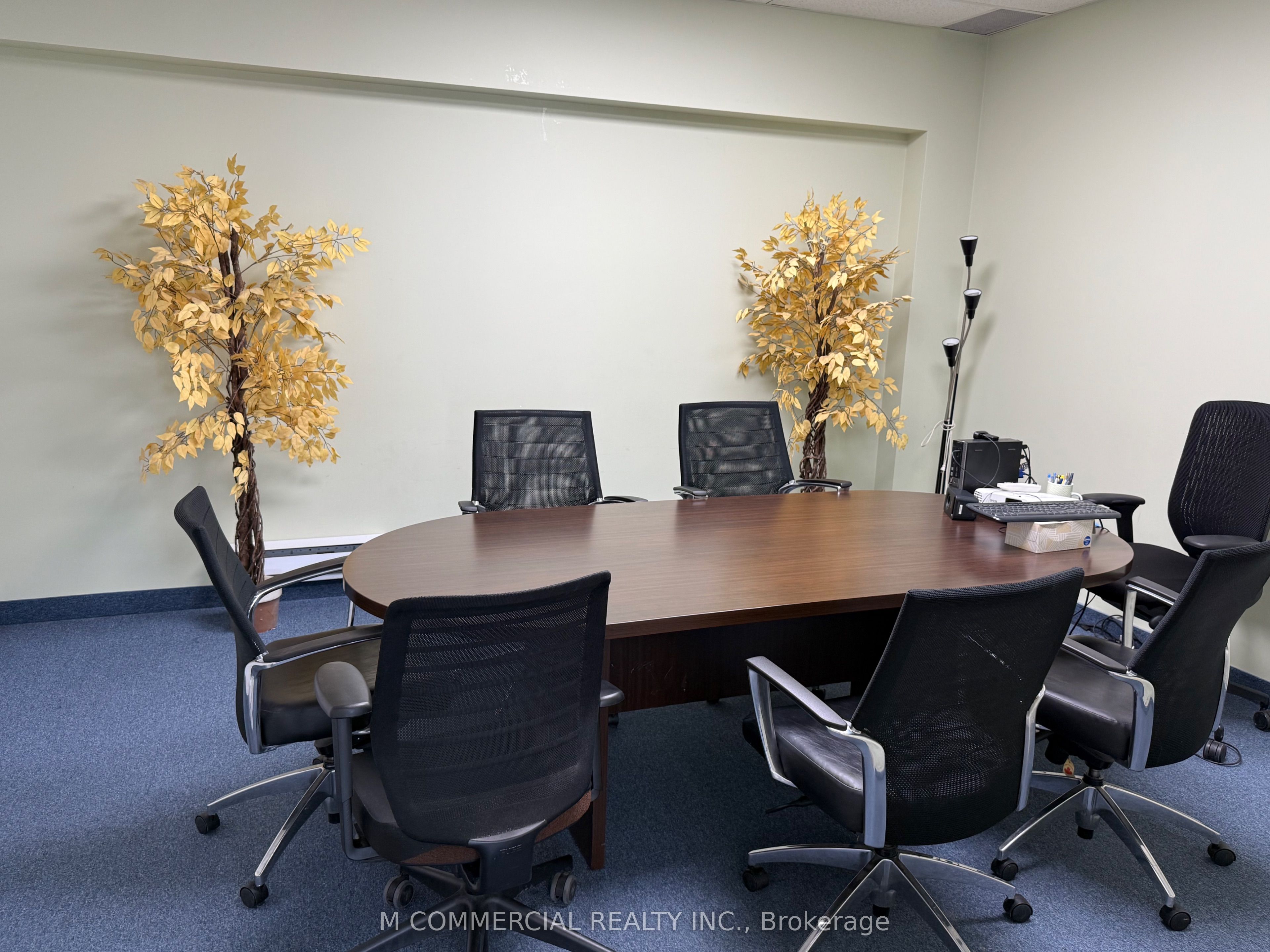 145 Traders Boulevard 20 Property Photo 4