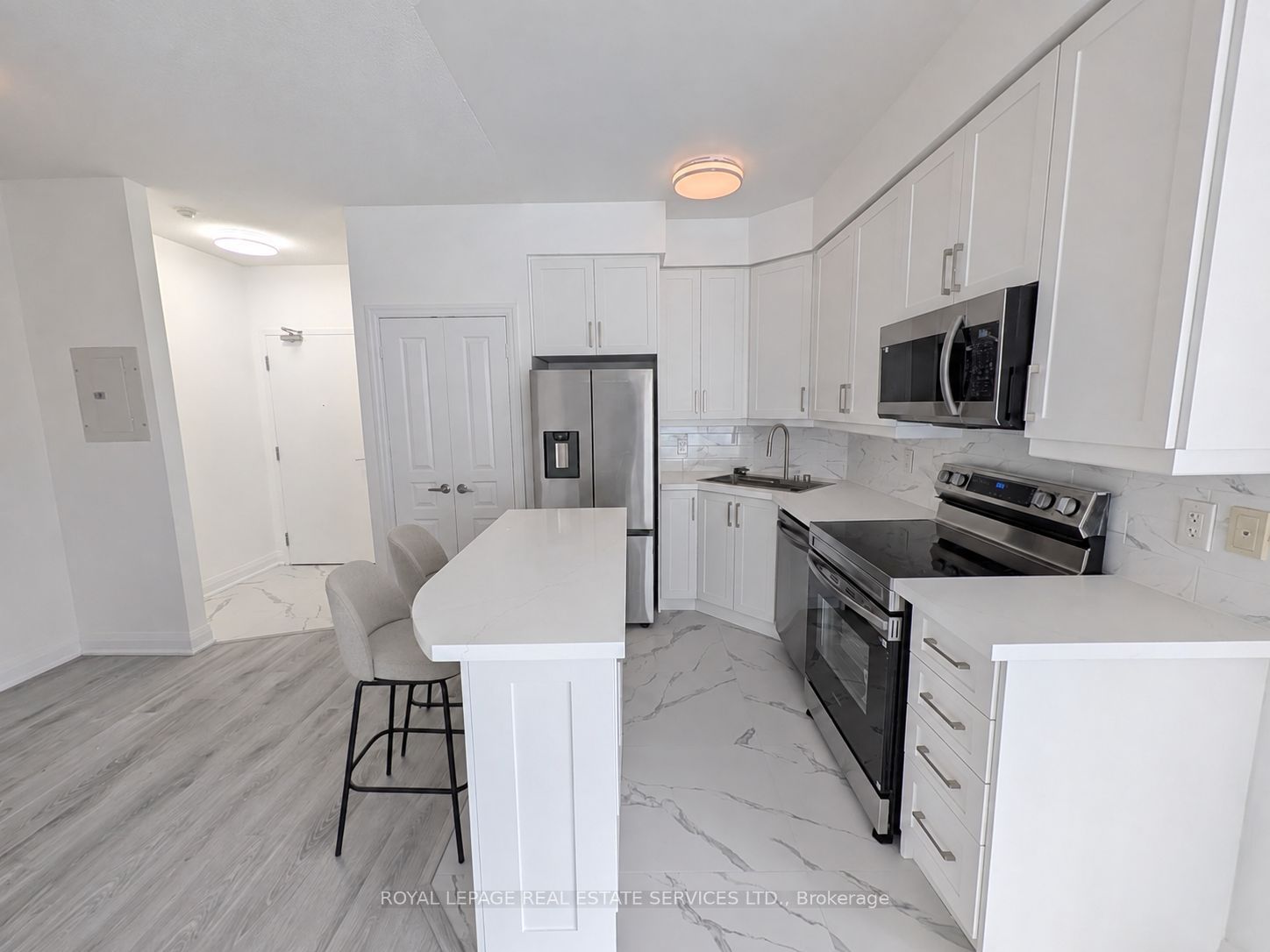 225 Webb Drive 1008 Property Photo 10