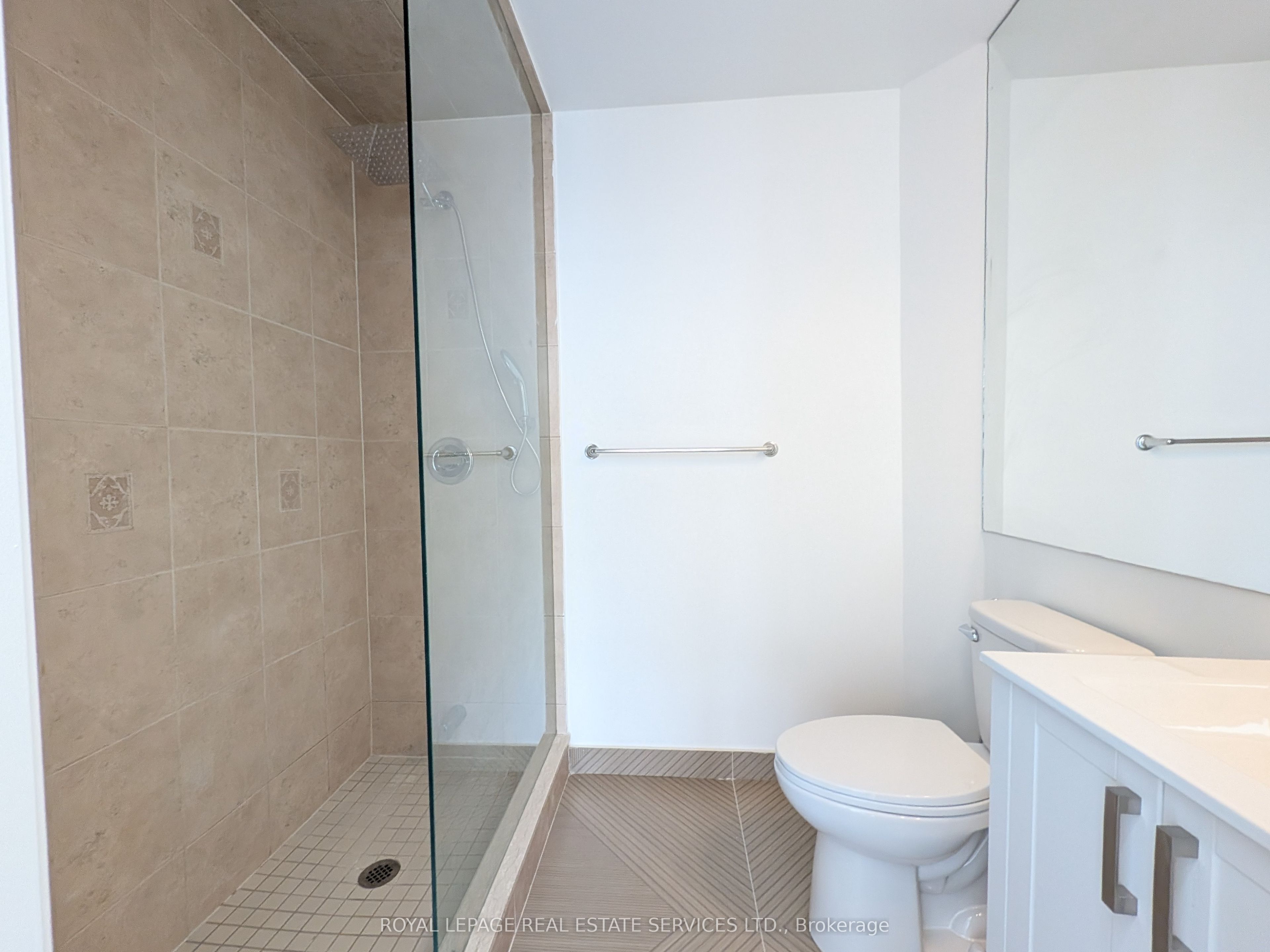 225 Webb Drive 1008 Property Photo 23