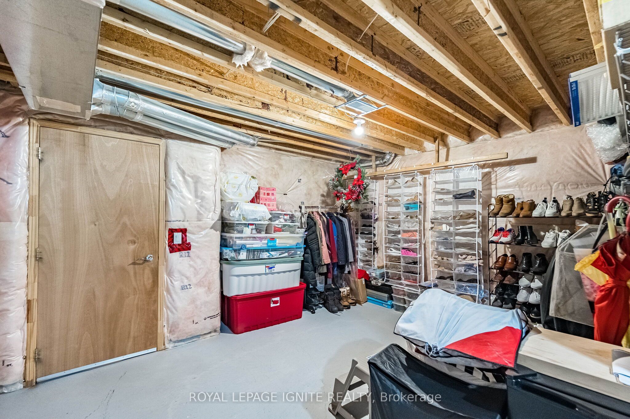 5 Stellar Avenue Property Photo 43