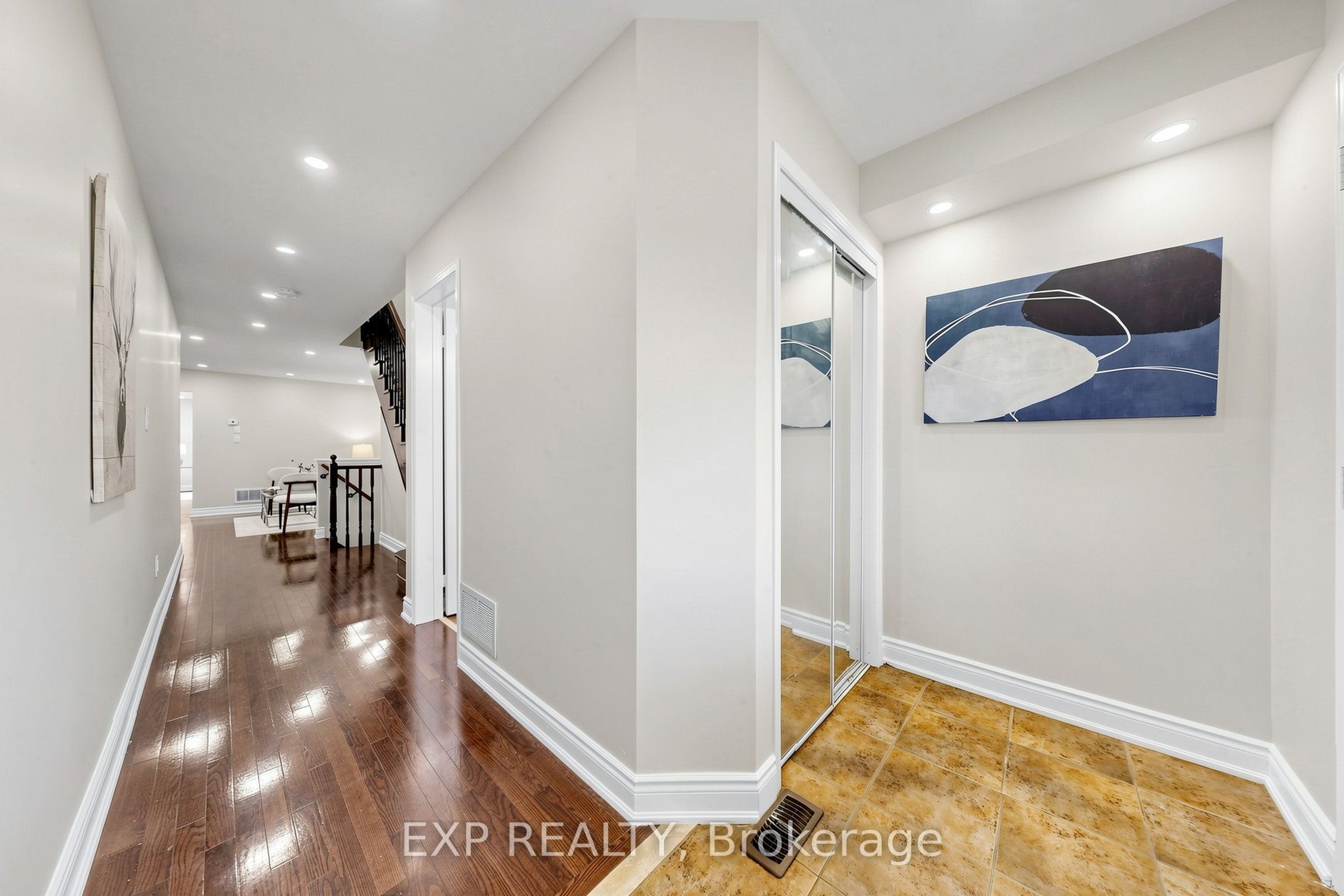 61 Spicebush Terrace Property Photo 20