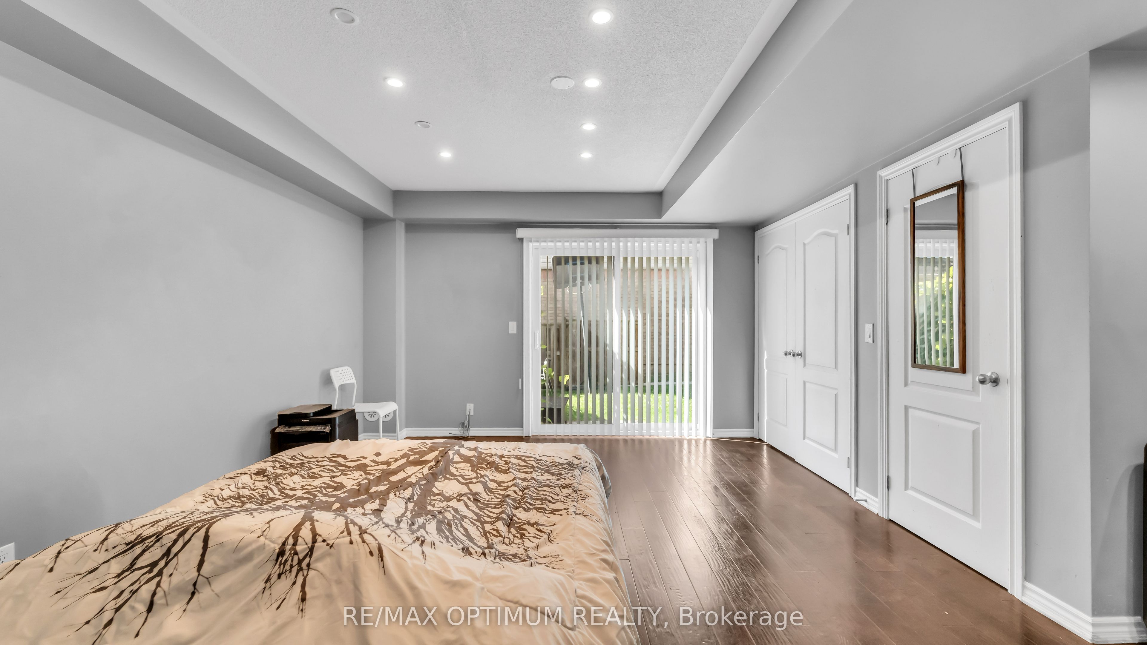 151 Cedar Lake Crescent Property Photo 8