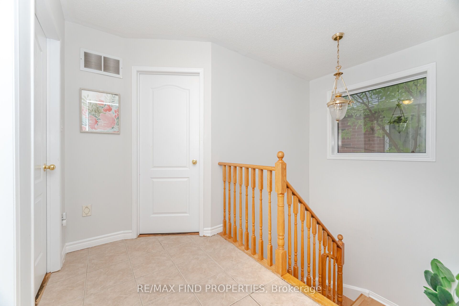 5903 Shelford Terrace Property Photo 25