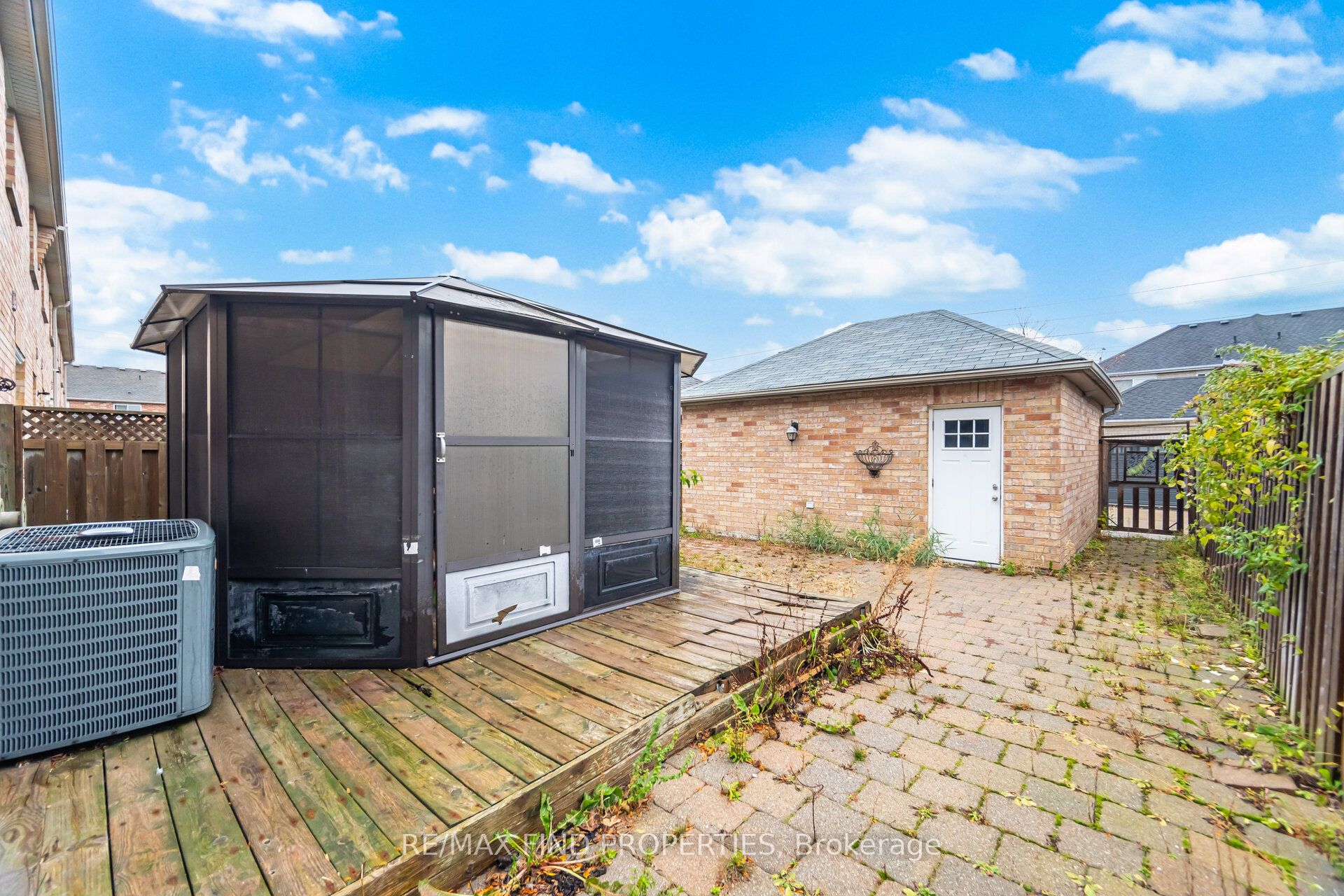 5903 Shelford Terrace Property Photo 41