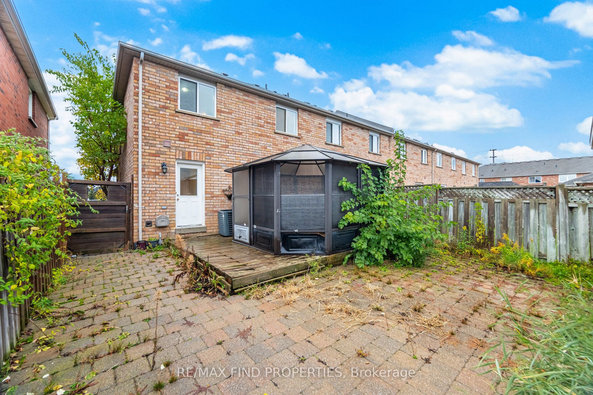 5903 Shelford Terrace Property Photo 42