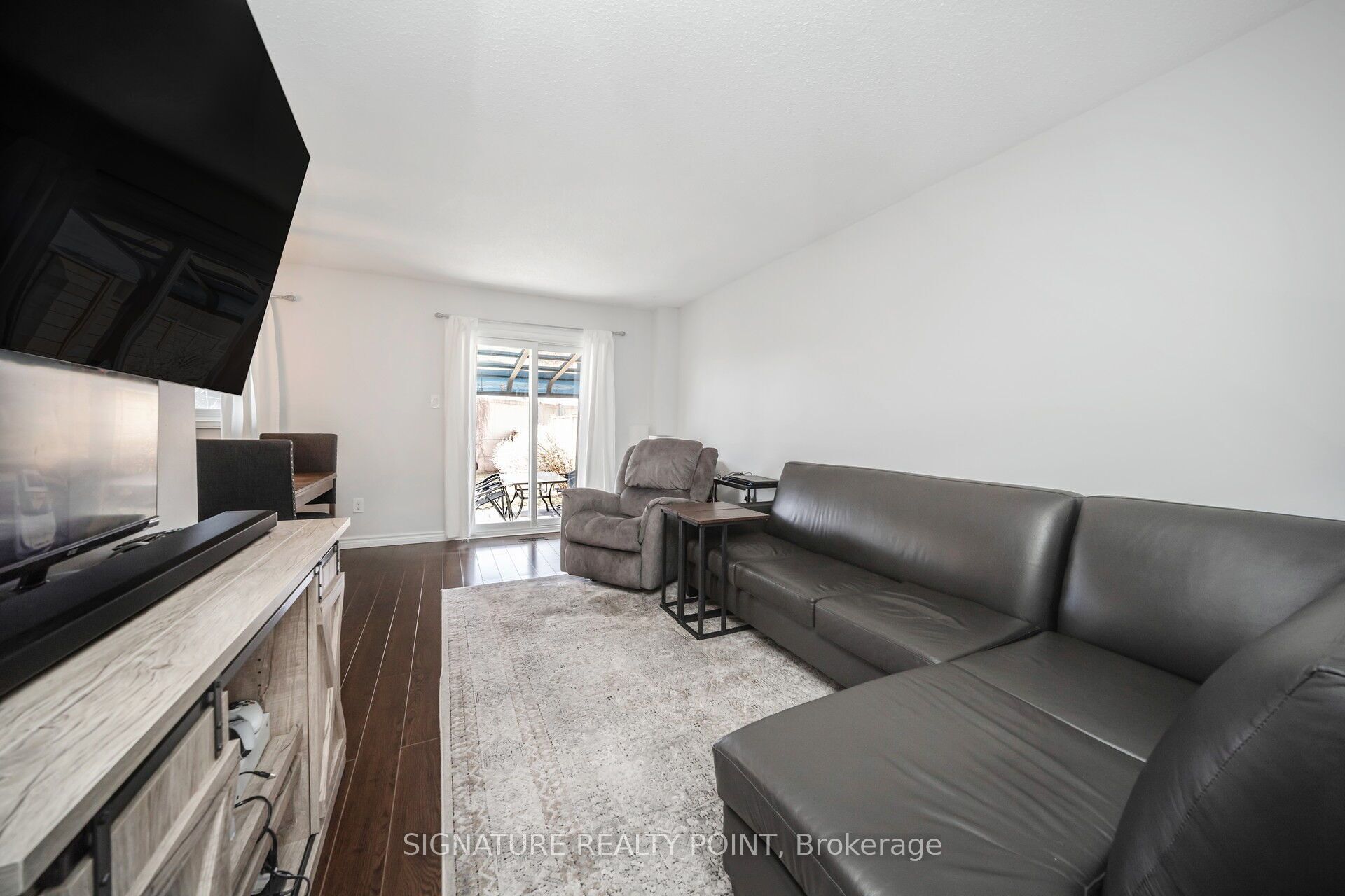 222 Simmons Boulevard Property Photo 22