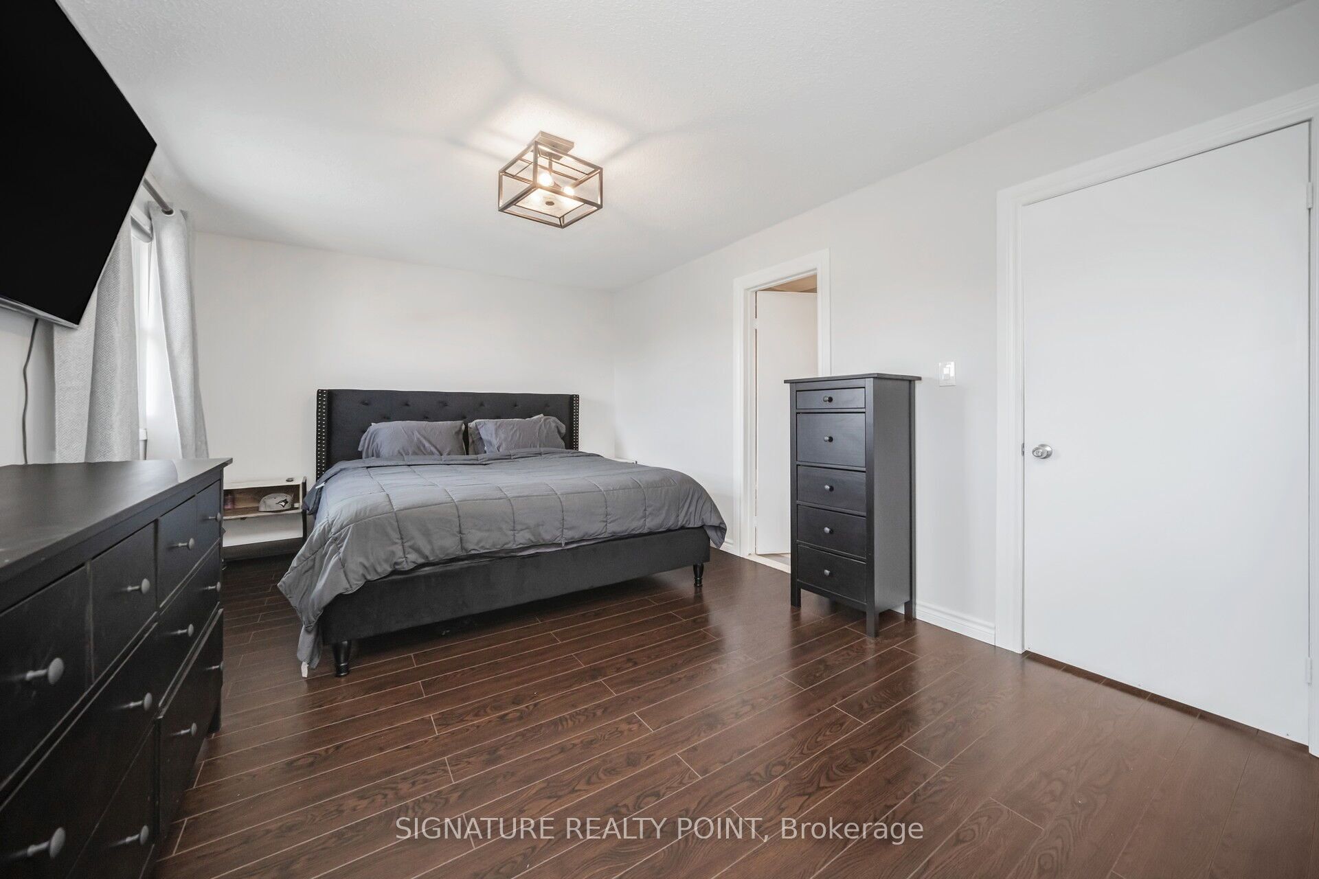 222 Simmons Boulevard Property Photo 24