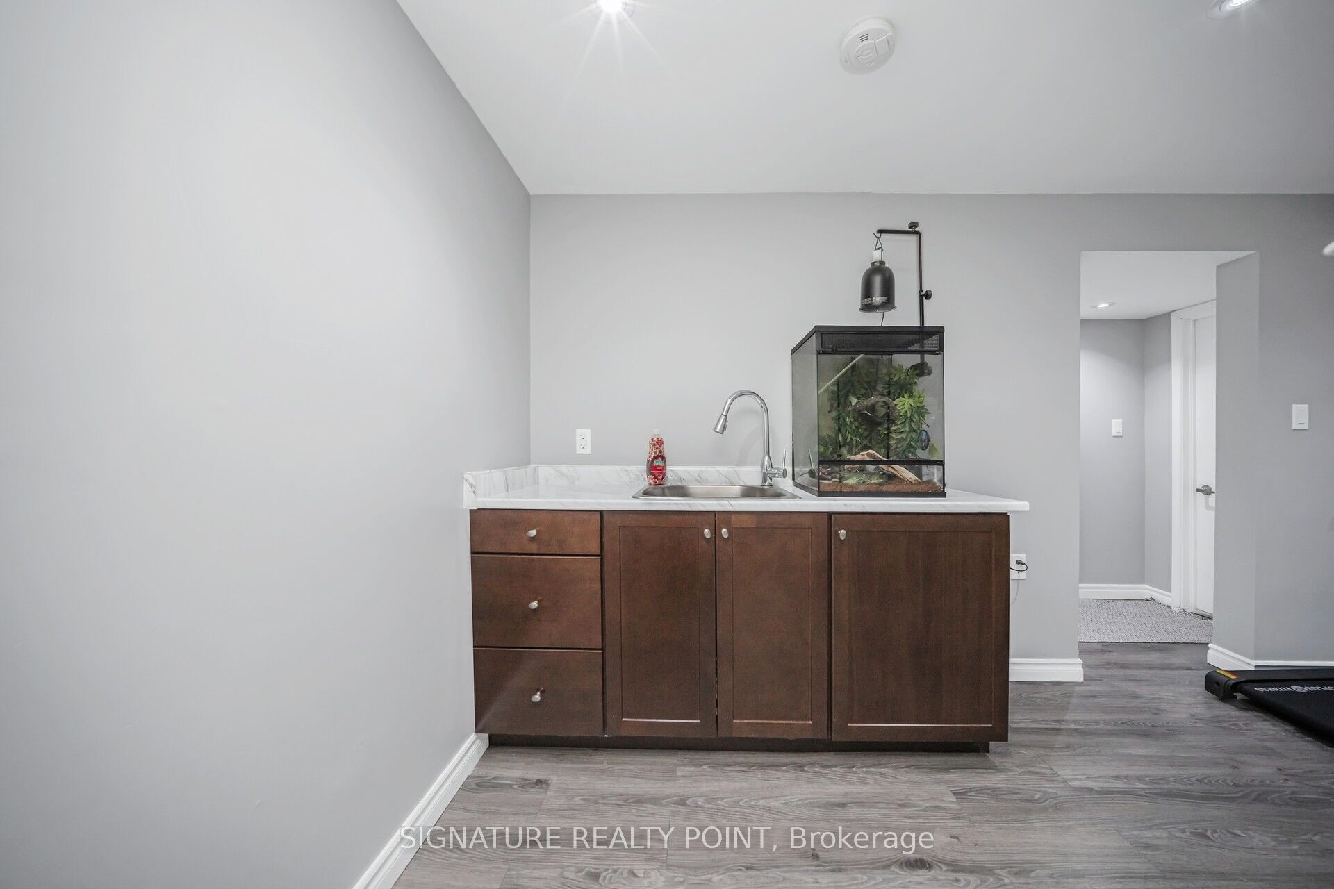 222 Simmons Boulevard Property Photo 40
