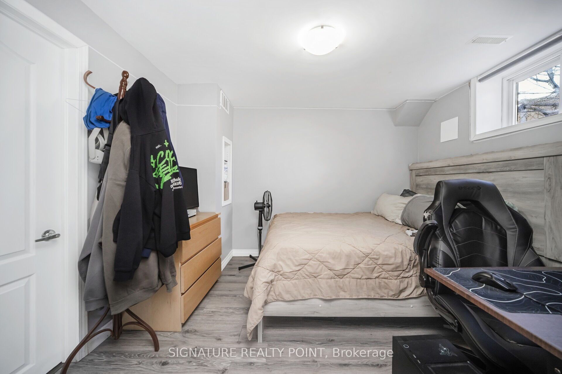 222 Simmons Boulevard Property Photo 42