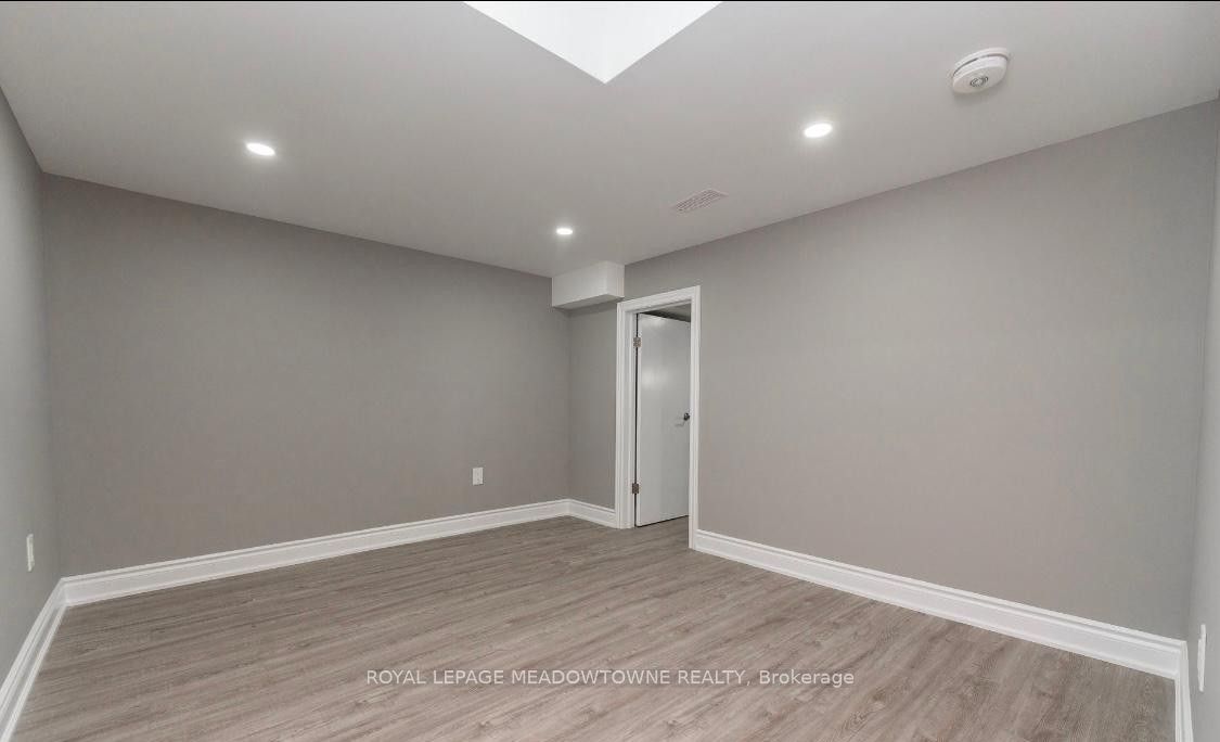127 Yates Drive #basement Property Photo 6
