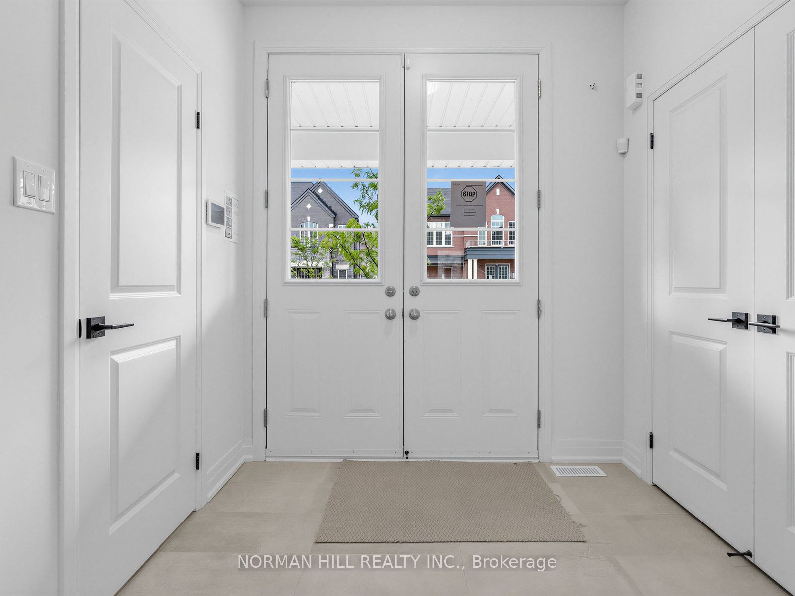 19 Lilestone Drive Property Photo 3