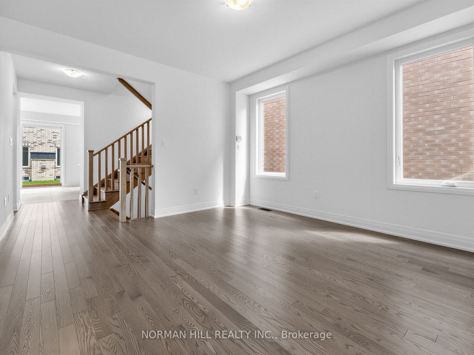 19 Lilestone Drive Property Photo 5