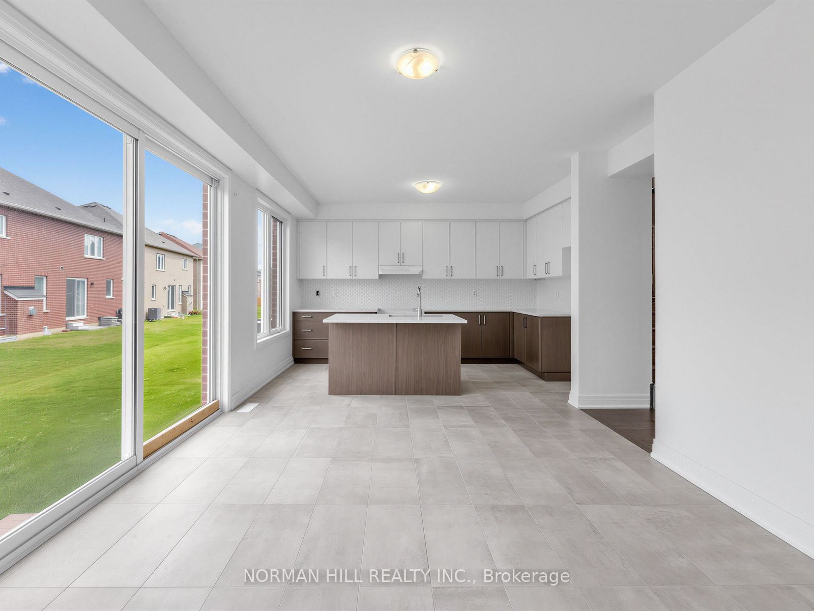 19 Lilestone Drive Property Photo 8