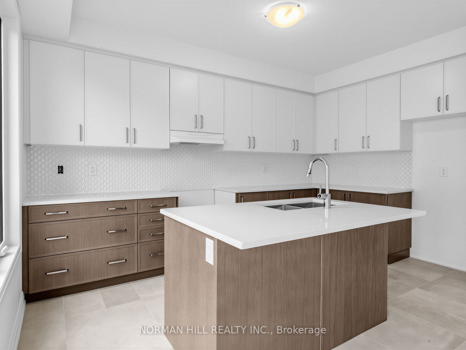 19 Lilestone Drive Property Photo 11