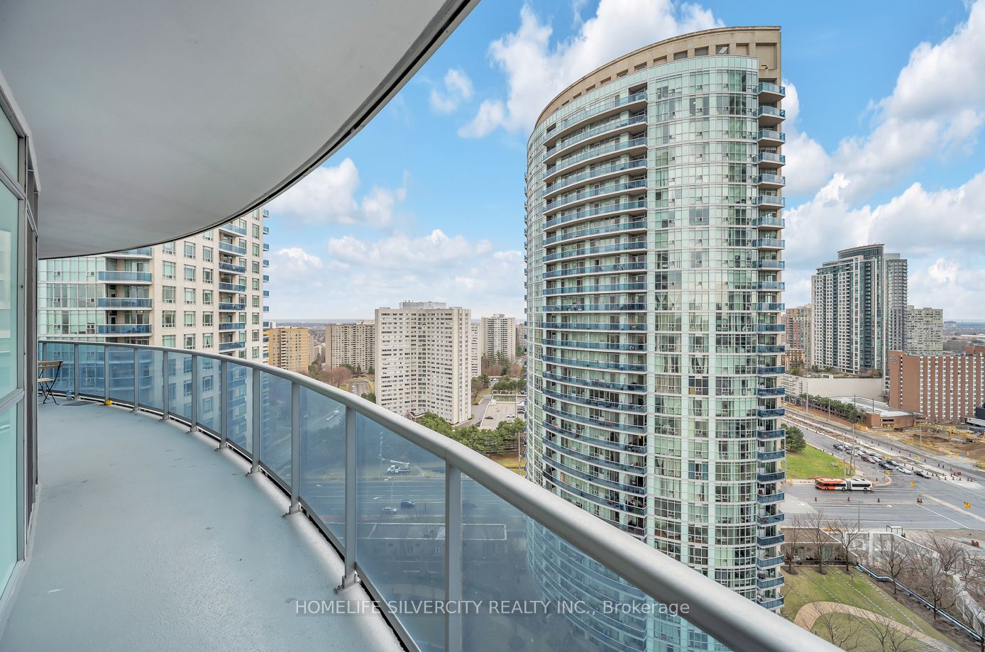 80 Absolute Avenue 2006 Property Photo 17