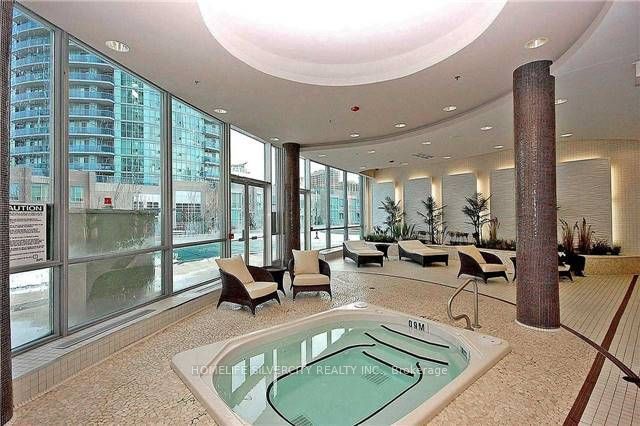 80 Absolute Avenue 2006 Property Photo 28