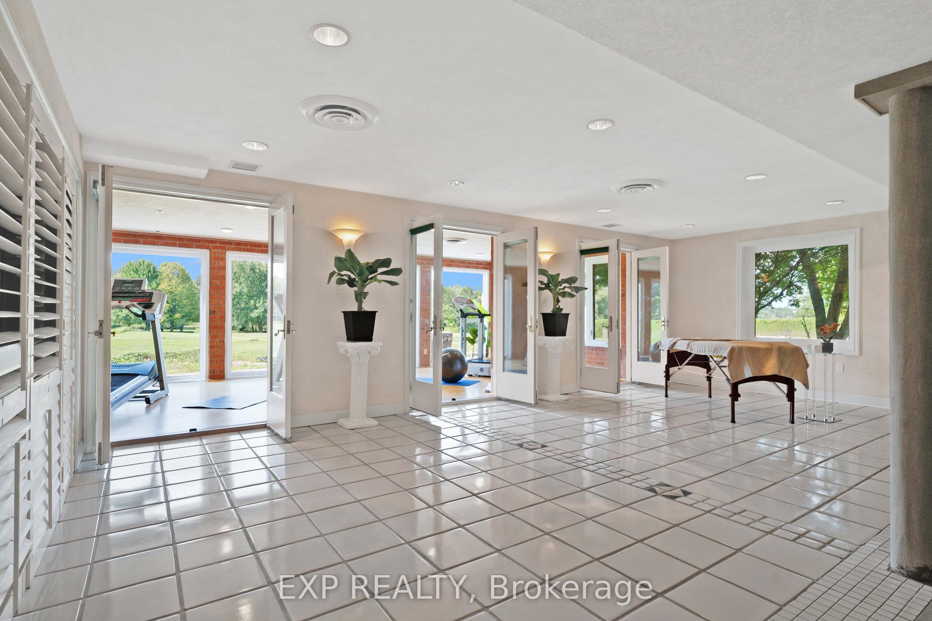 4 Ingleview Drive Property Photo 41