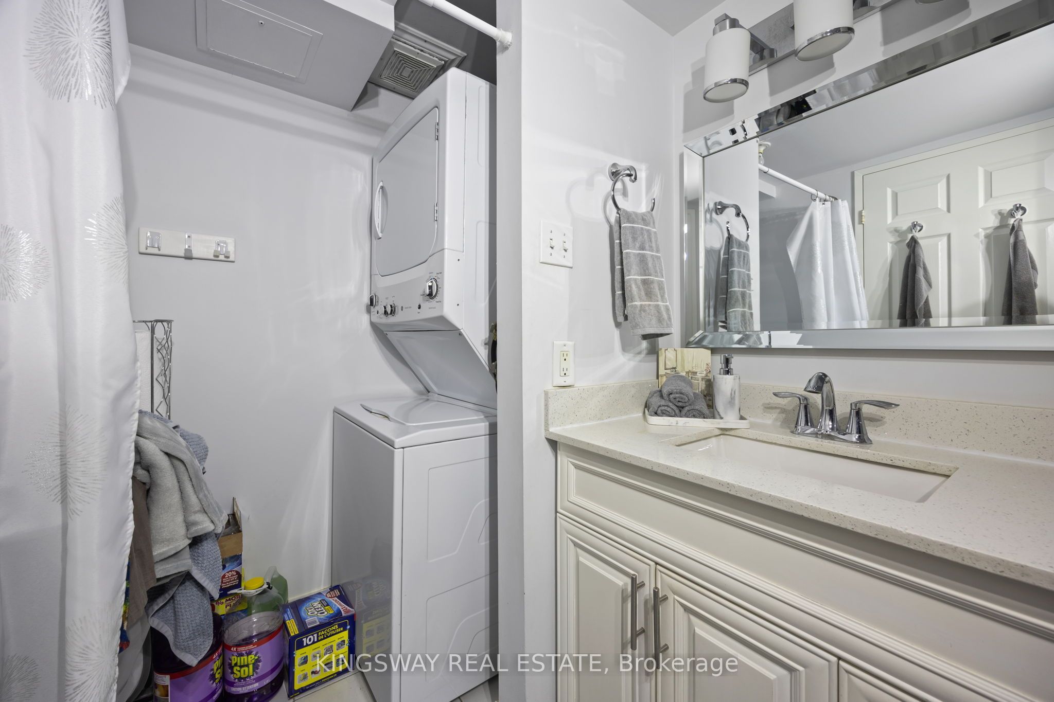 12 Laurelcrest Street 507 Property Photo 17