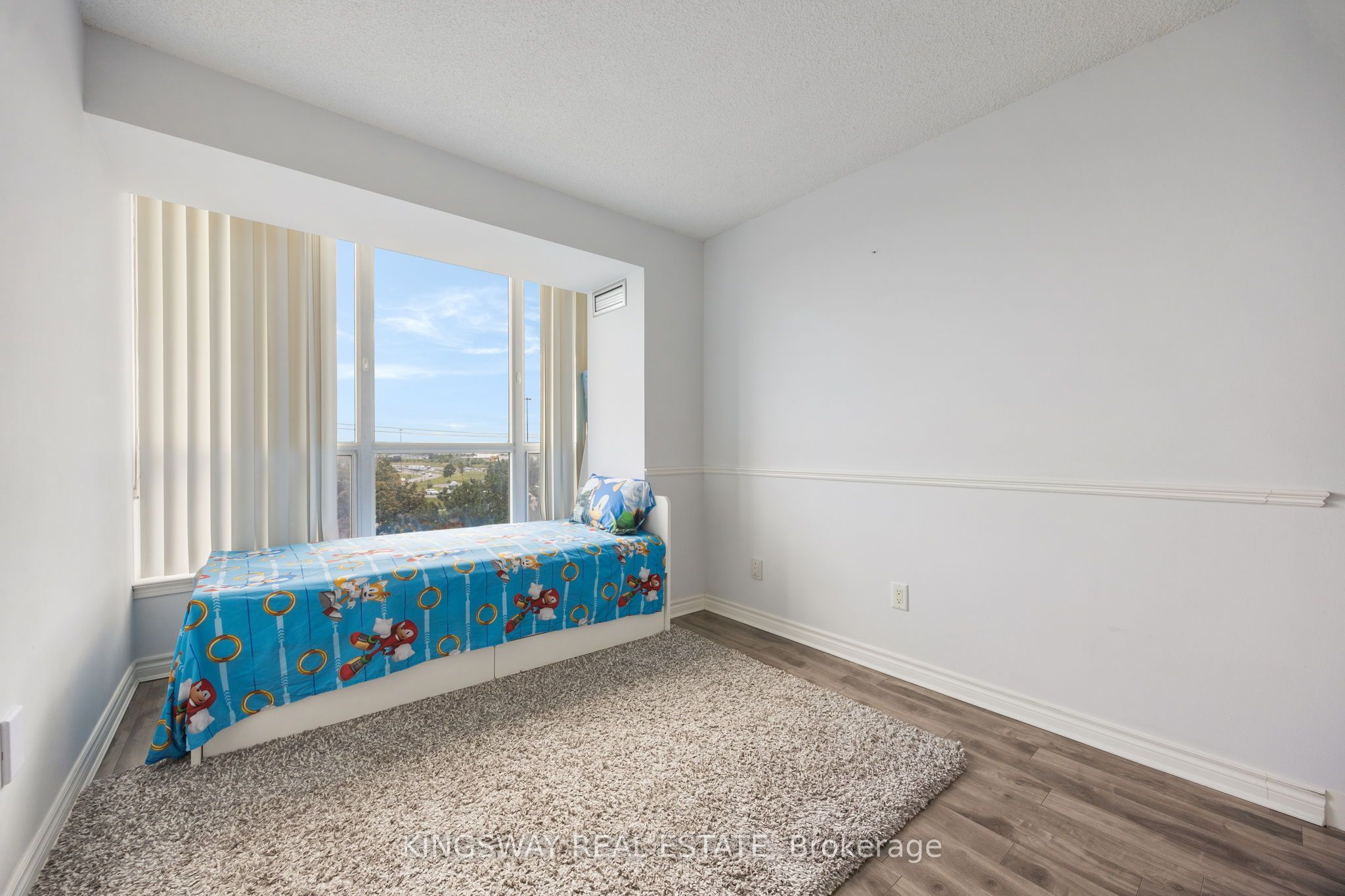 12 Laurelcrest Street 507 Property Photo 18