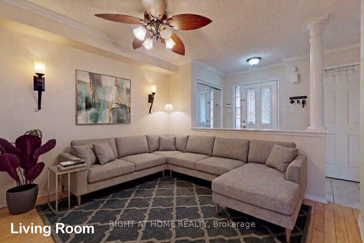 2665 Thomas Street 34 Property Photo 4