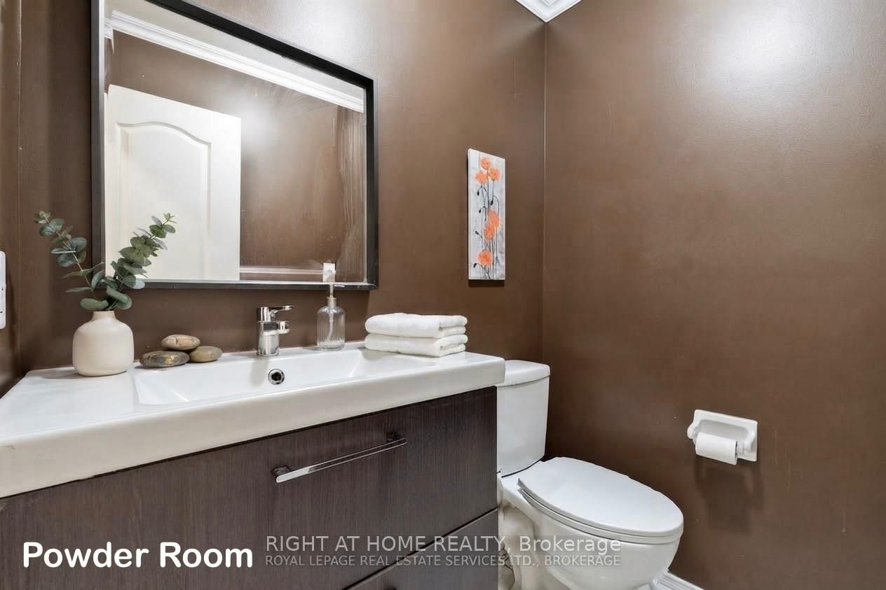 2665 Thomas Street 34 Property Photo 12