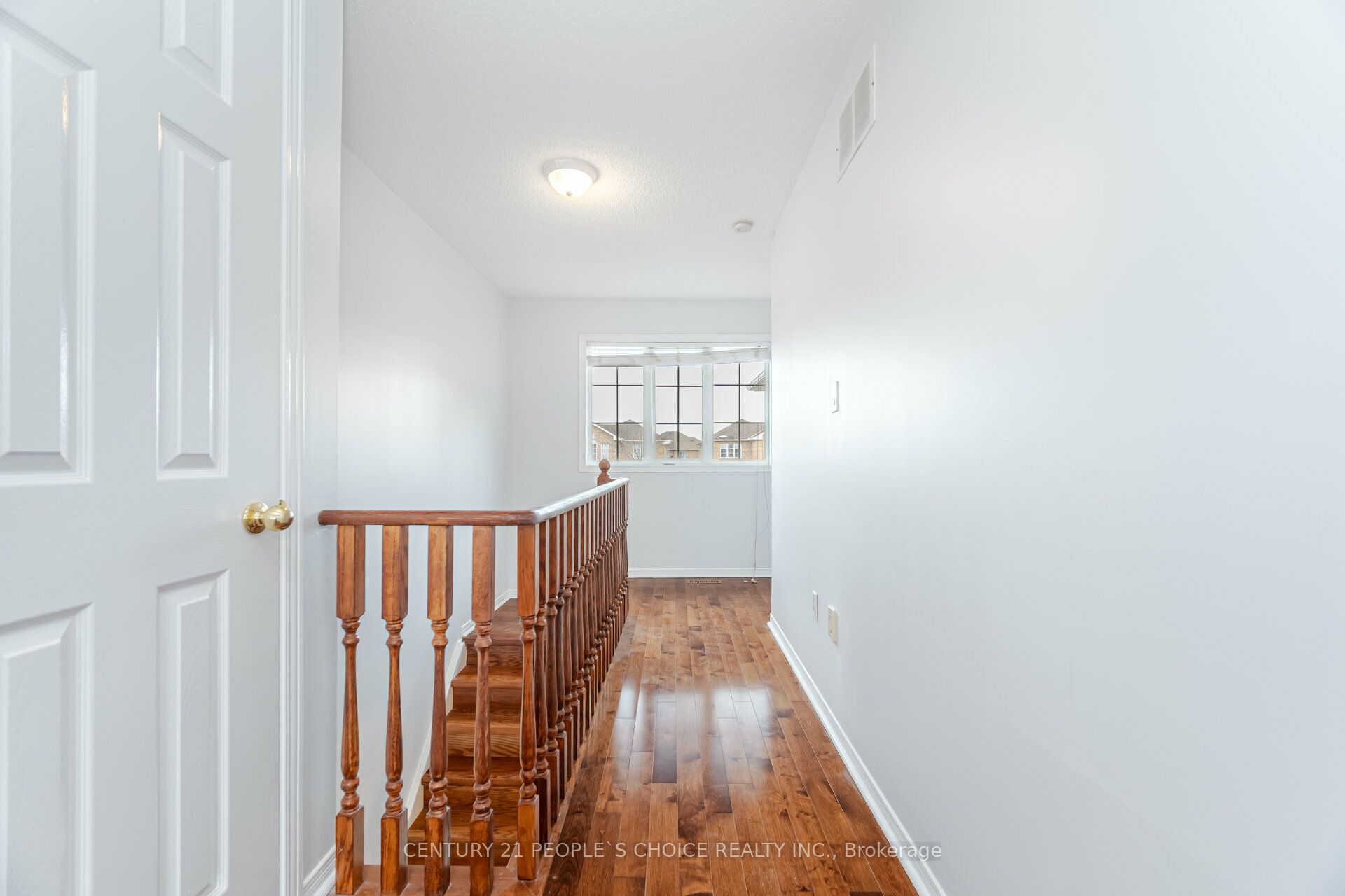 2340 Newcastle Crescent Property Photo 18