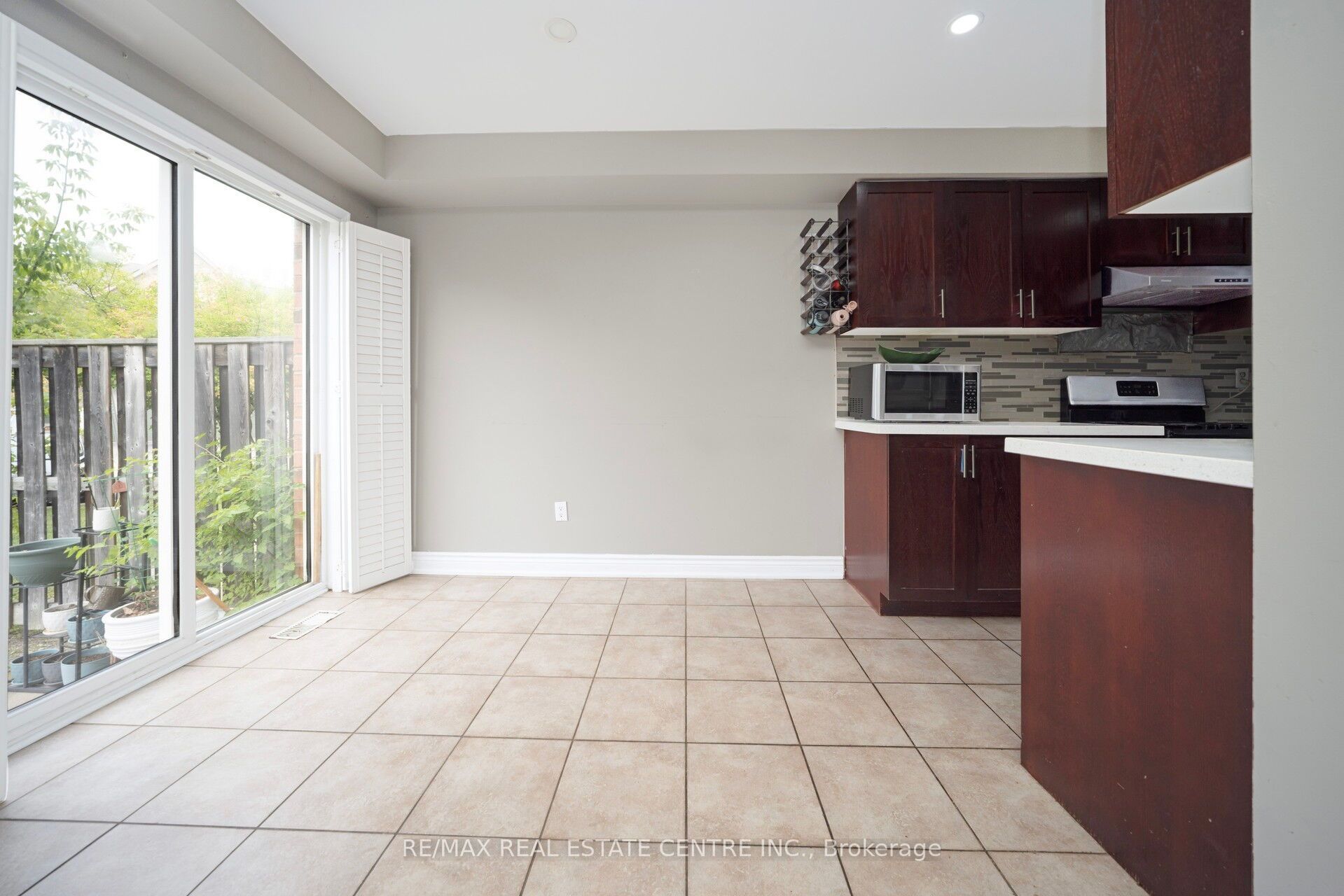 770 Othello Court # 36 Property Photo 9