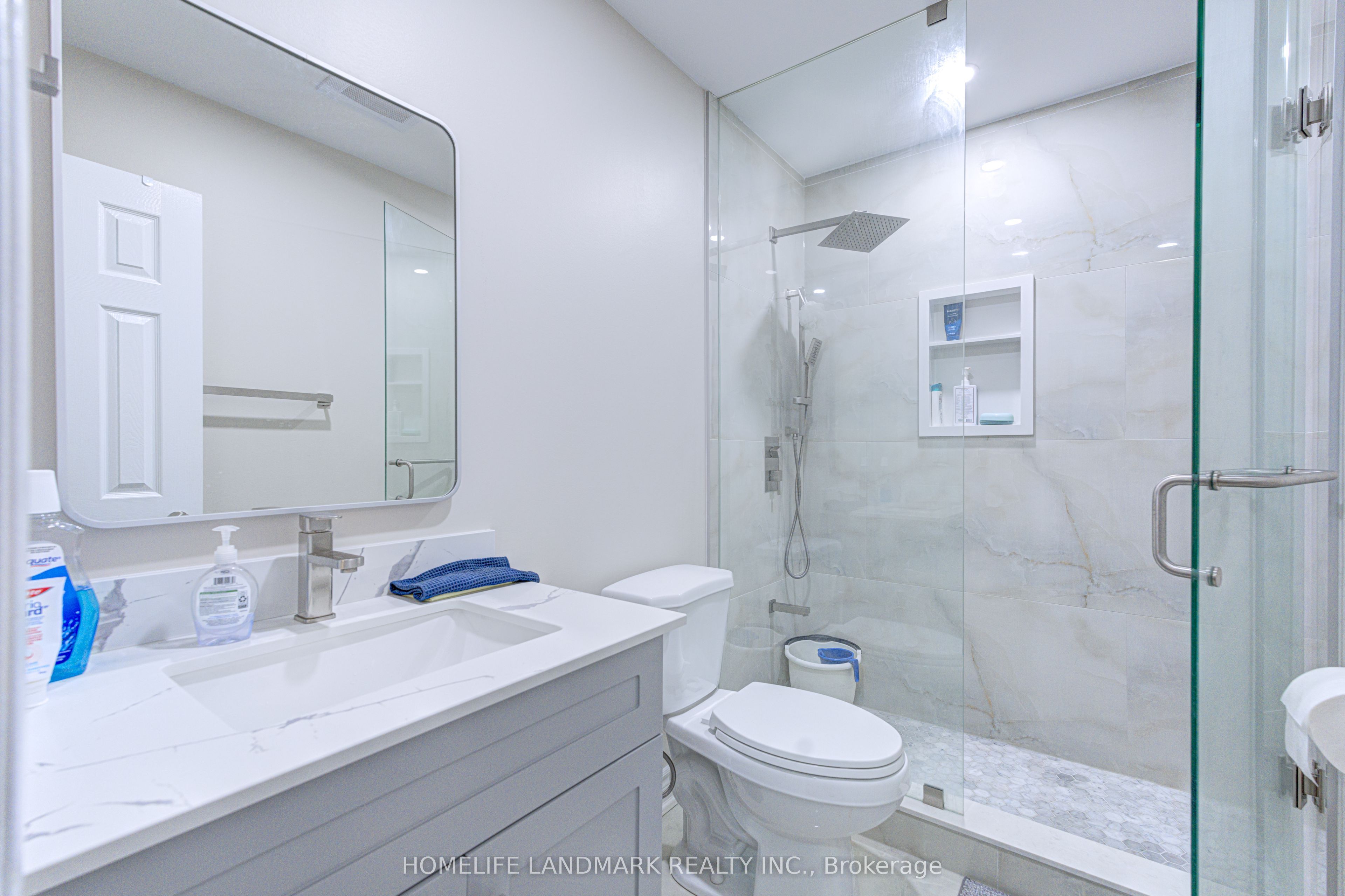 1192 Prestonwood Crescent Property Photo 22