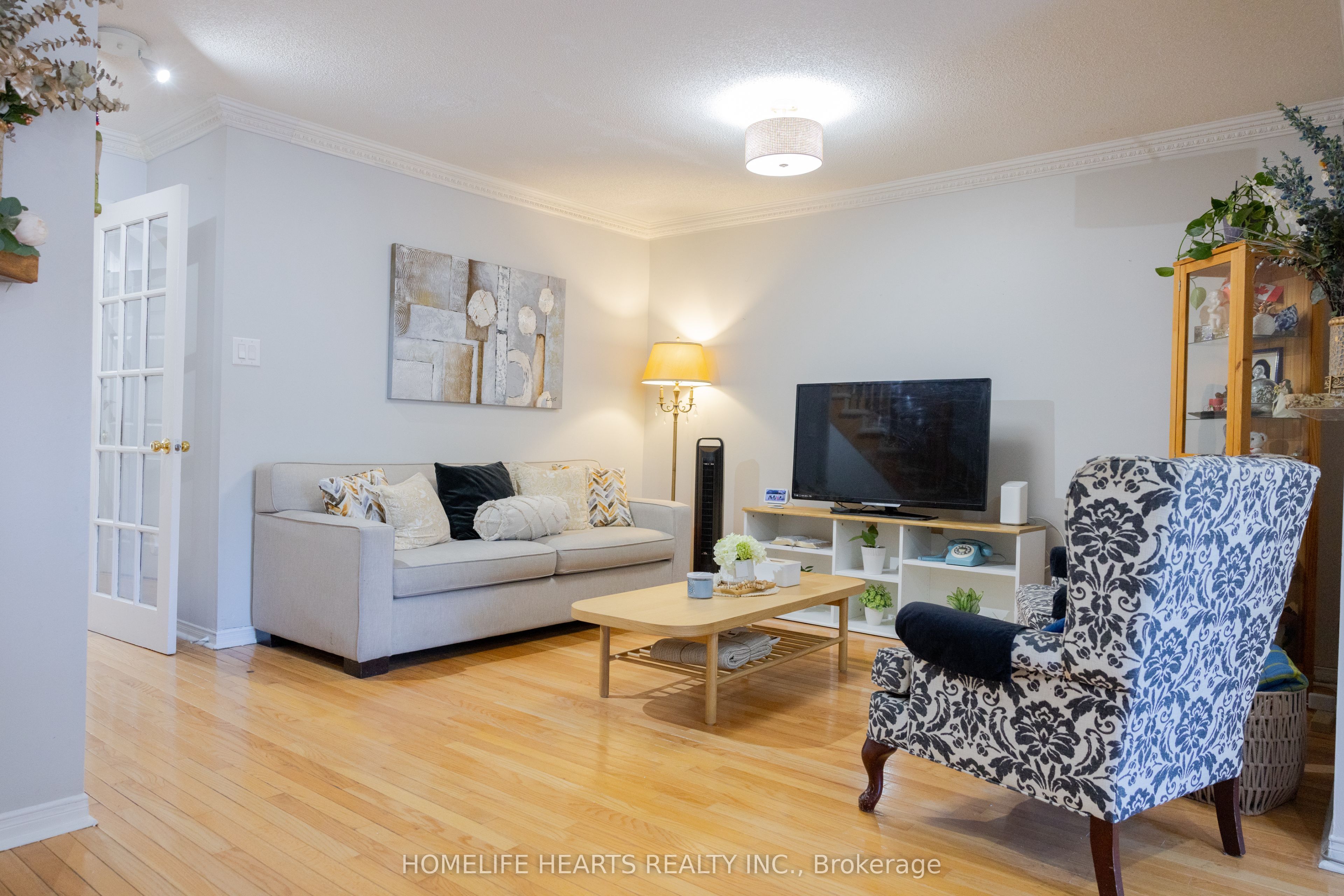 87 Sunfield Road Property Photo 6