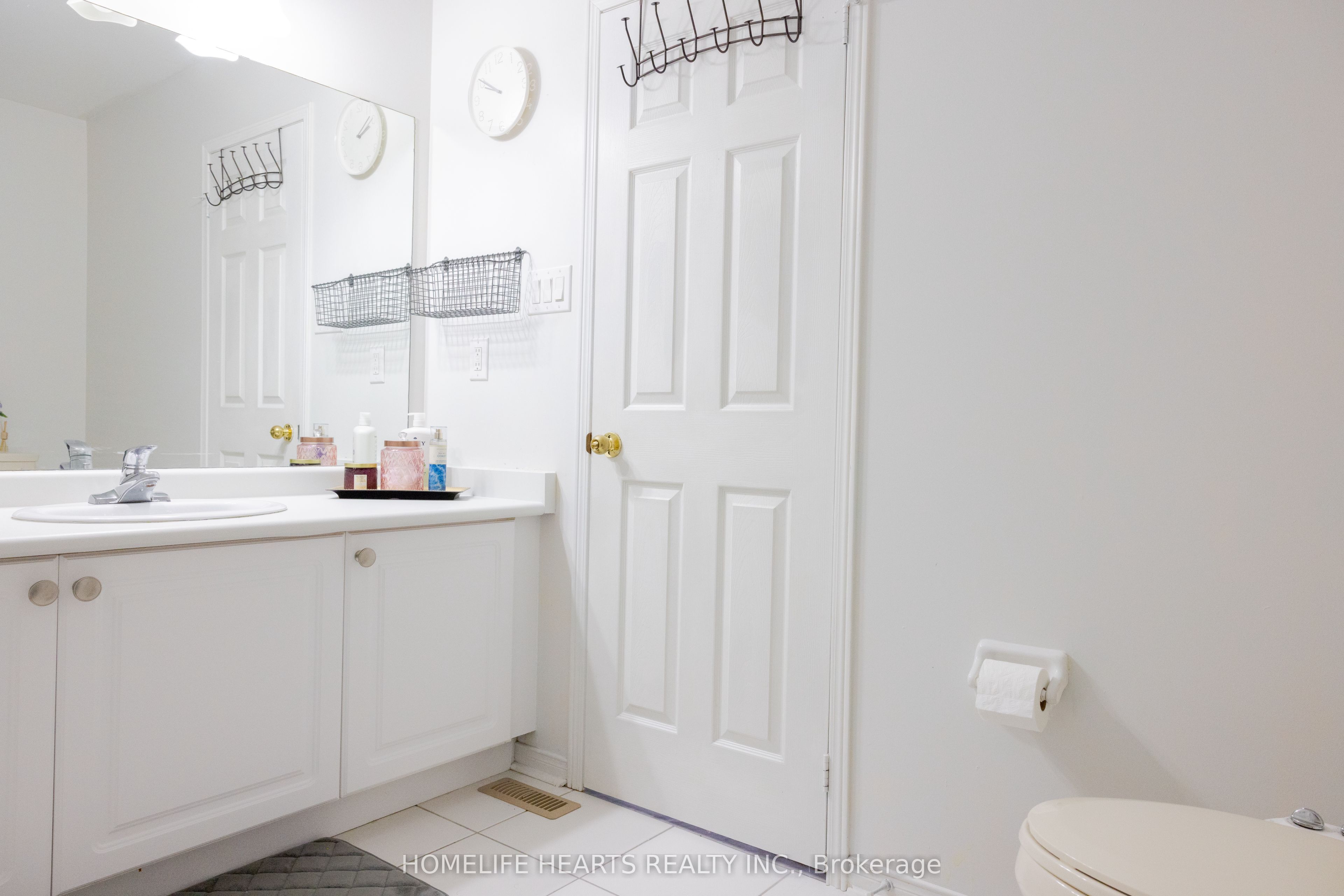 87 Sunfield Road Property Photo 24
