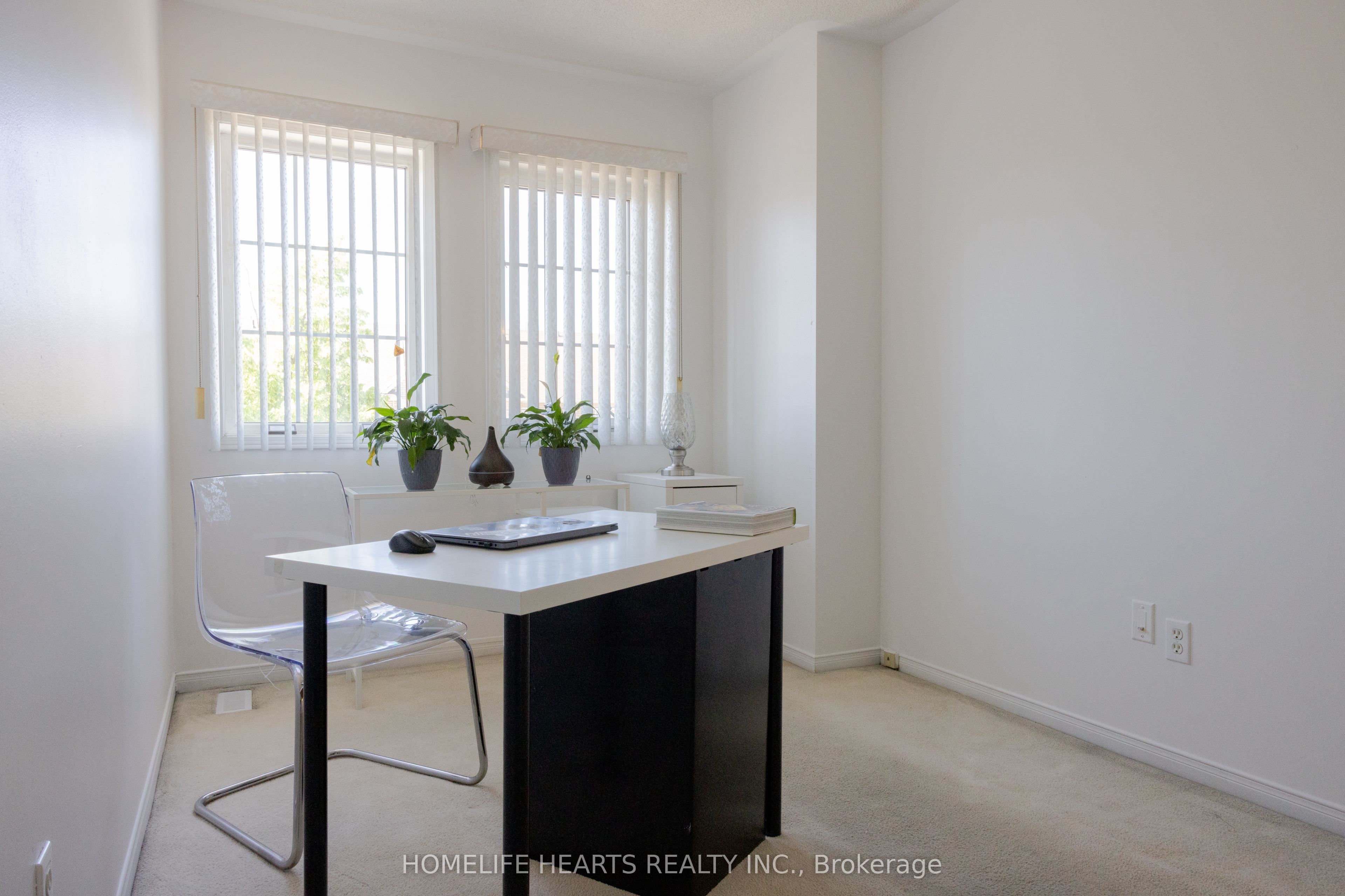 87 Sunfield Road Property Photo 28