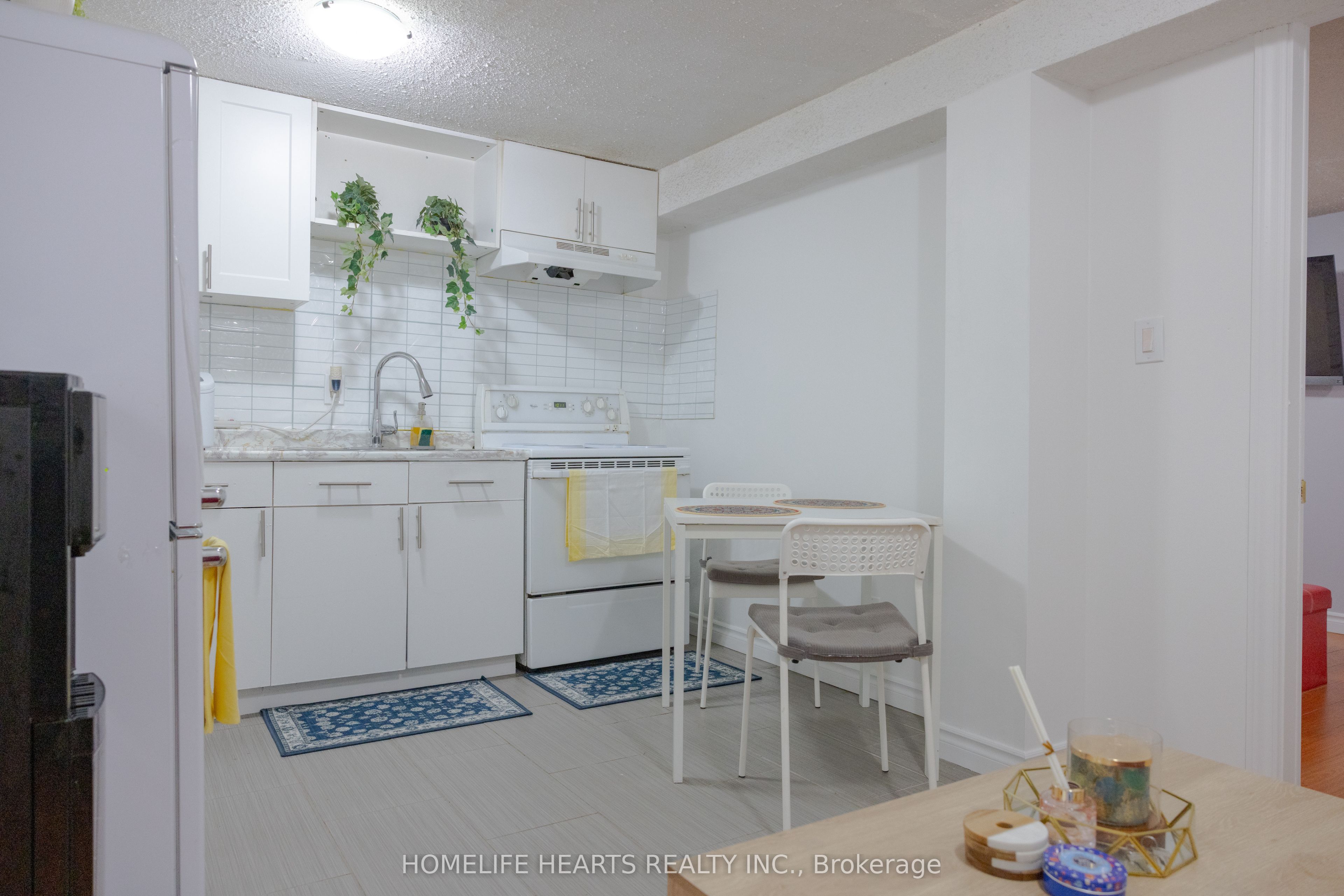87 Sunfield Road Property Photo 32