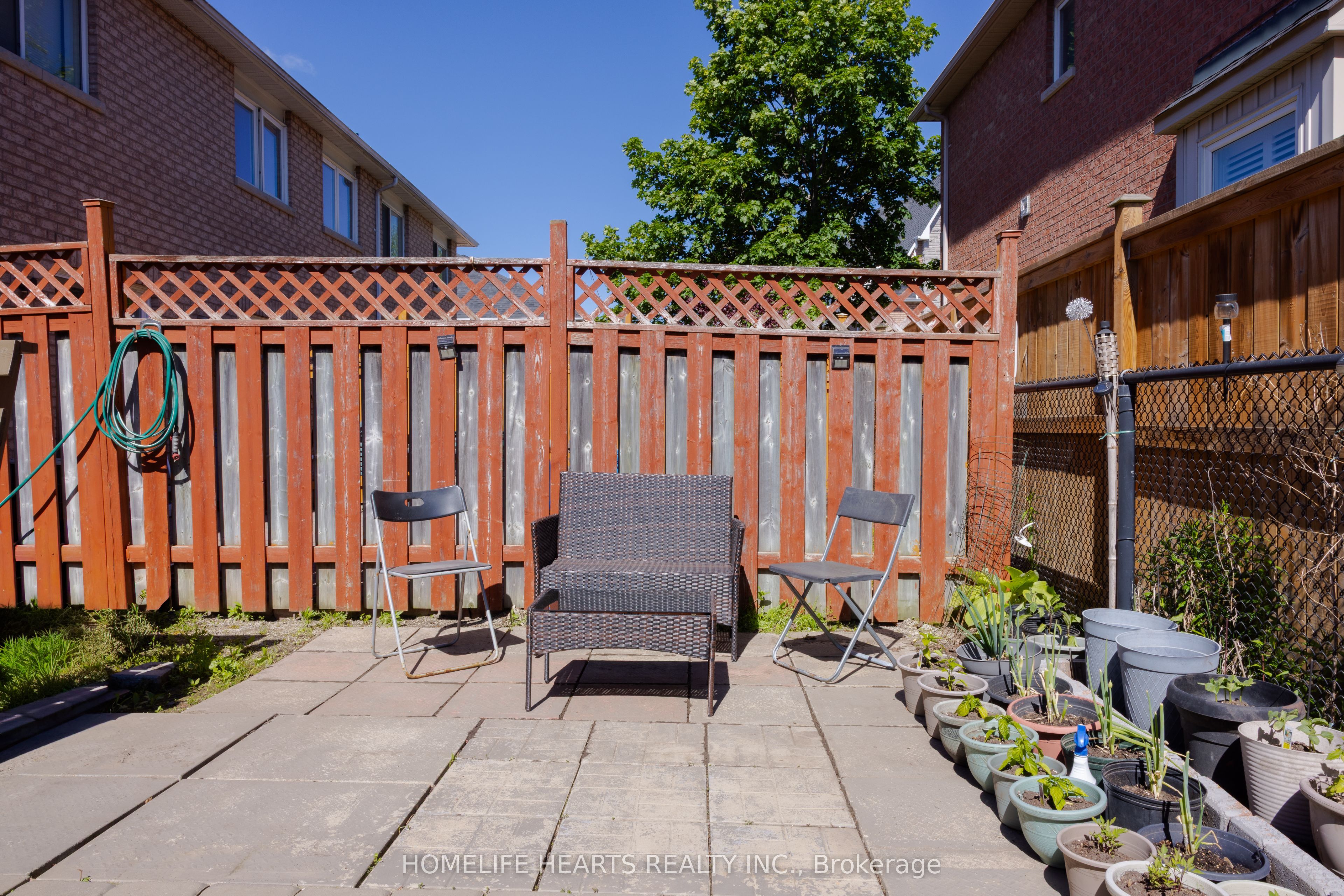 87 Sunfield Road Property Photo 39