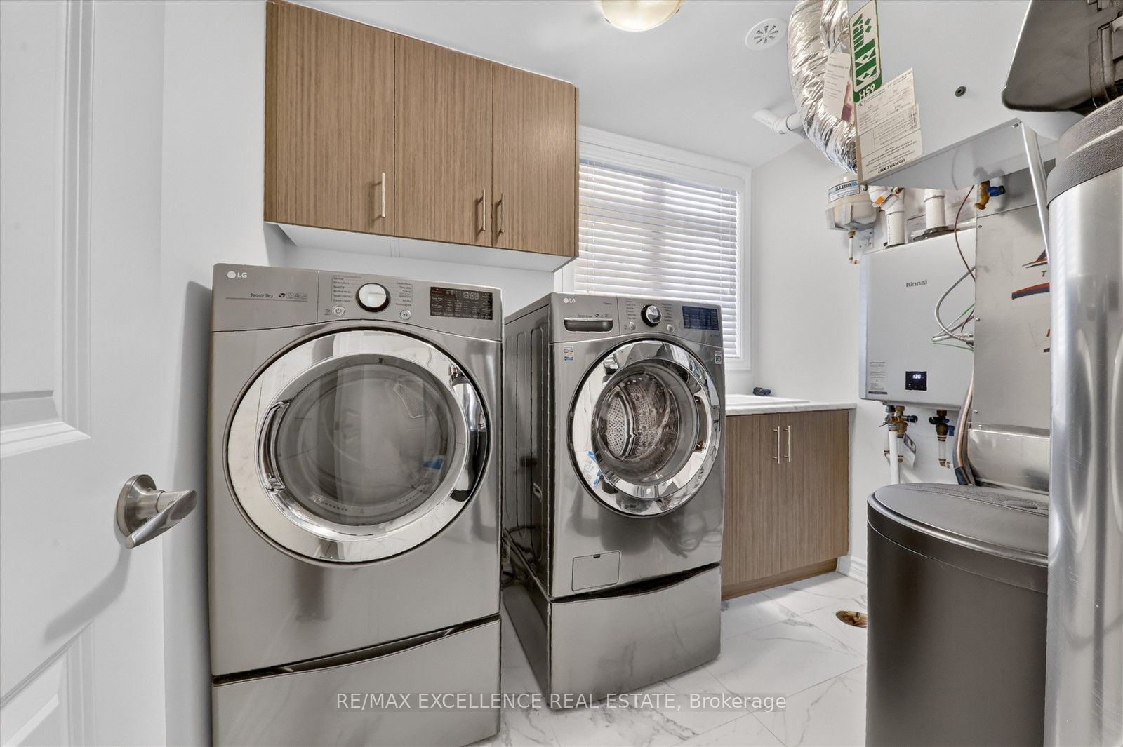 1260 Restivo Lane Property Photo 7