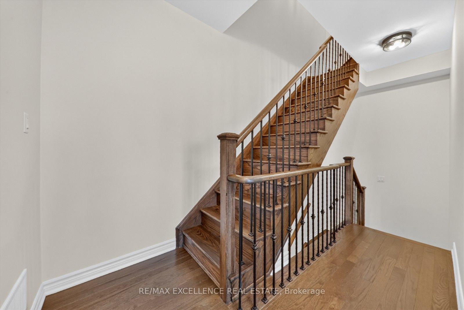 1260 Restivo Lane Property Photo 8