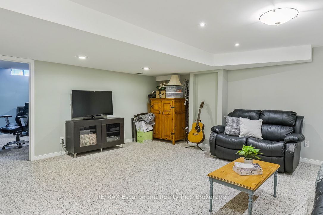 86 Northampton Street Property Photo 37