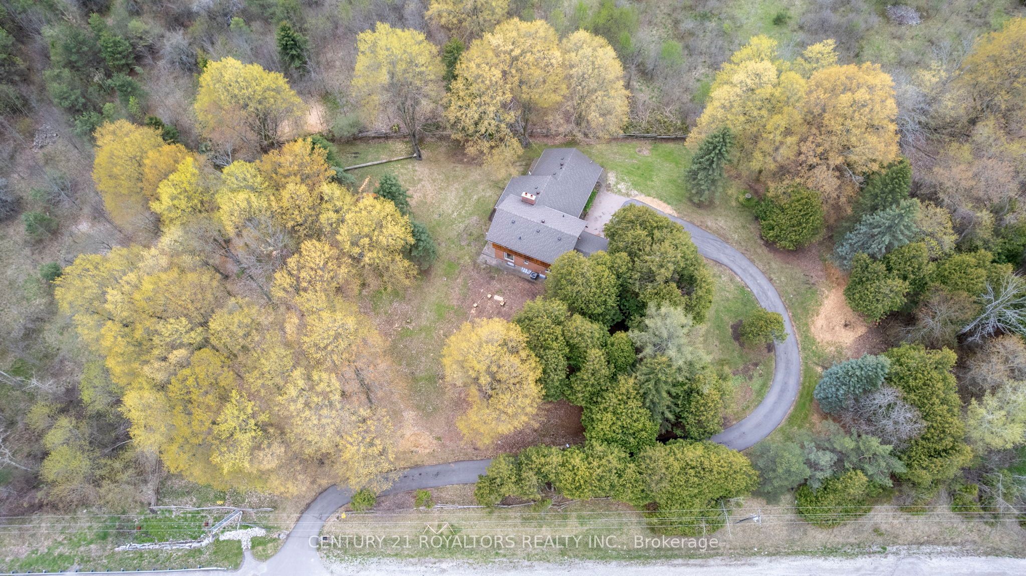 17940 Airport Road Property Photo 2